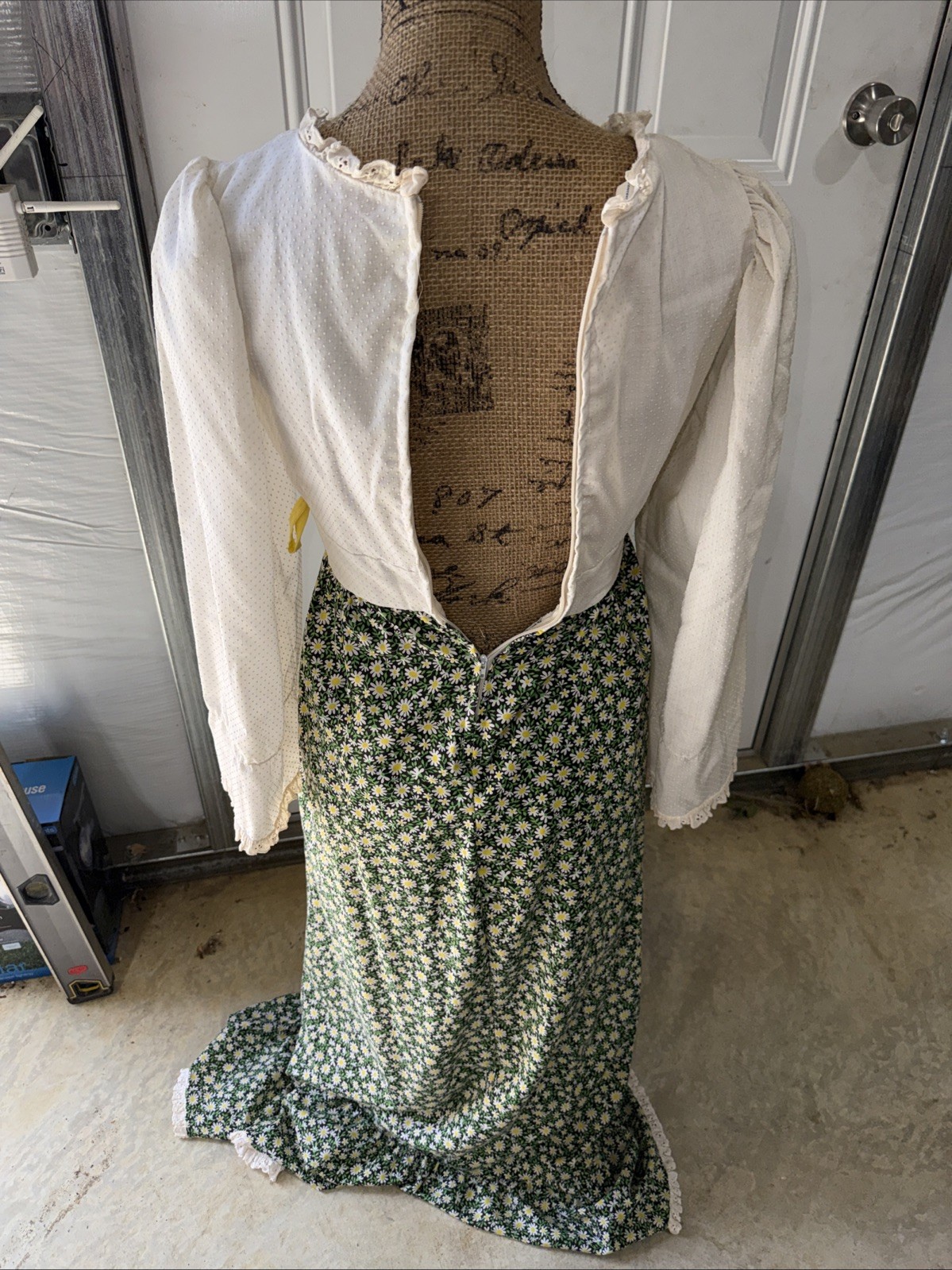 Vintage Berkleigh Juniors Daisy Prairie Maxi Dress 70s
