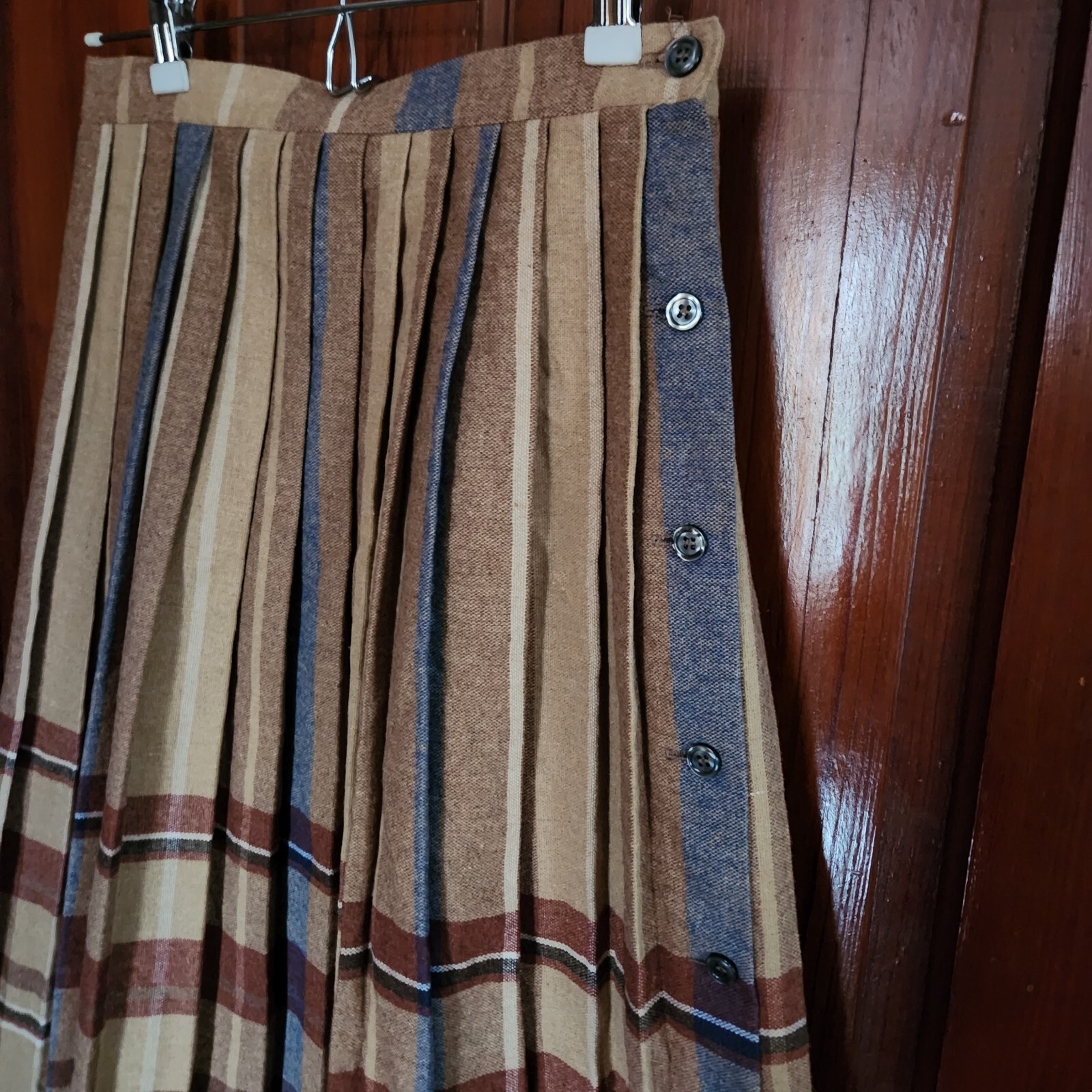 Vintage Chequers Pleated Wool Skirt Size 9/10 Button Down Preppy Union Label USA
