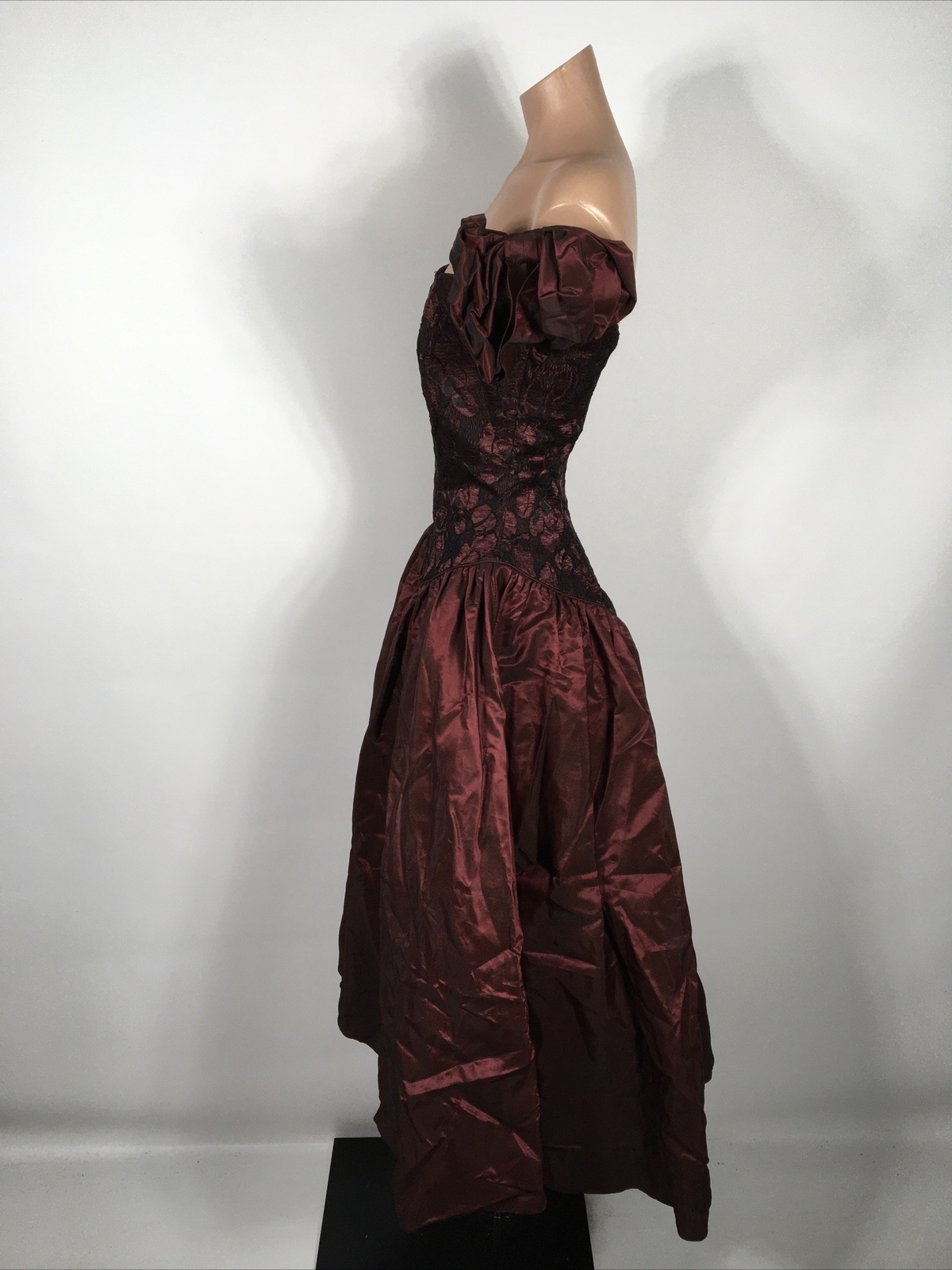 Sharon Atkin Deja Vu vintage dress maroon lace off shoulder Prom Tulle 80s sz 3