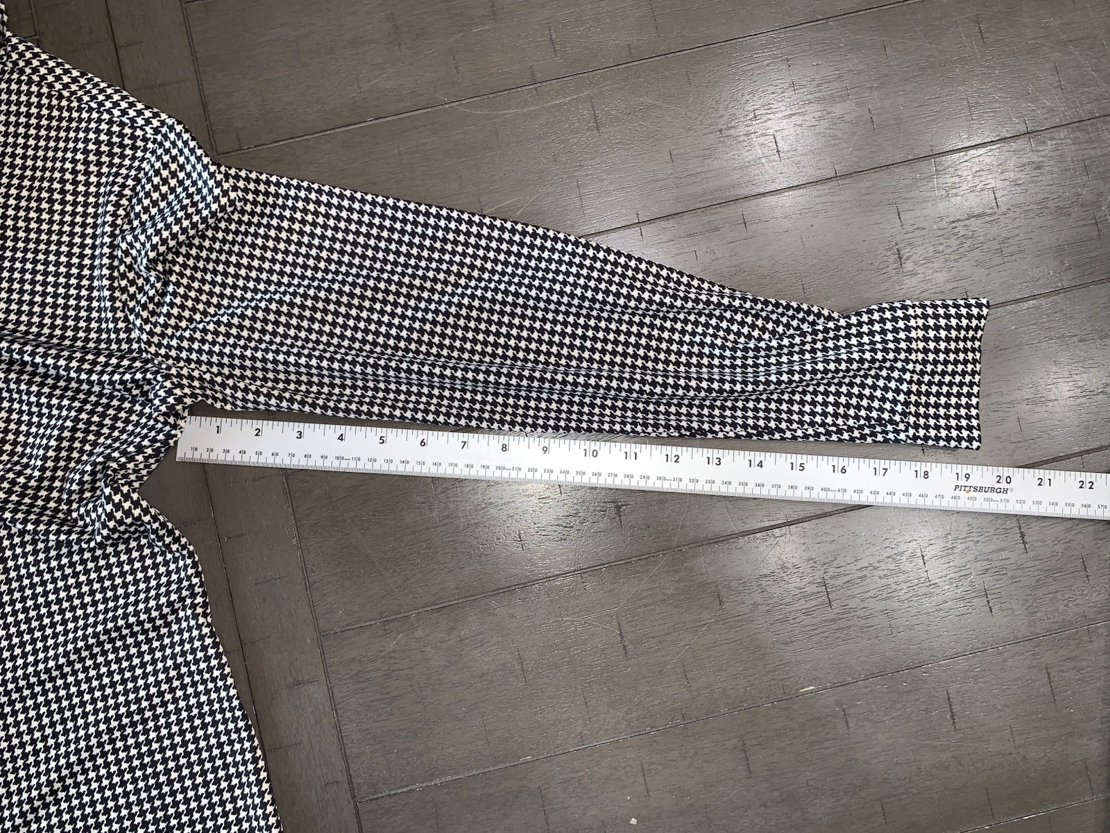 B6 80s Black White Houndstooth Button Front Blouse Long Sleeve Collared MEDIUM