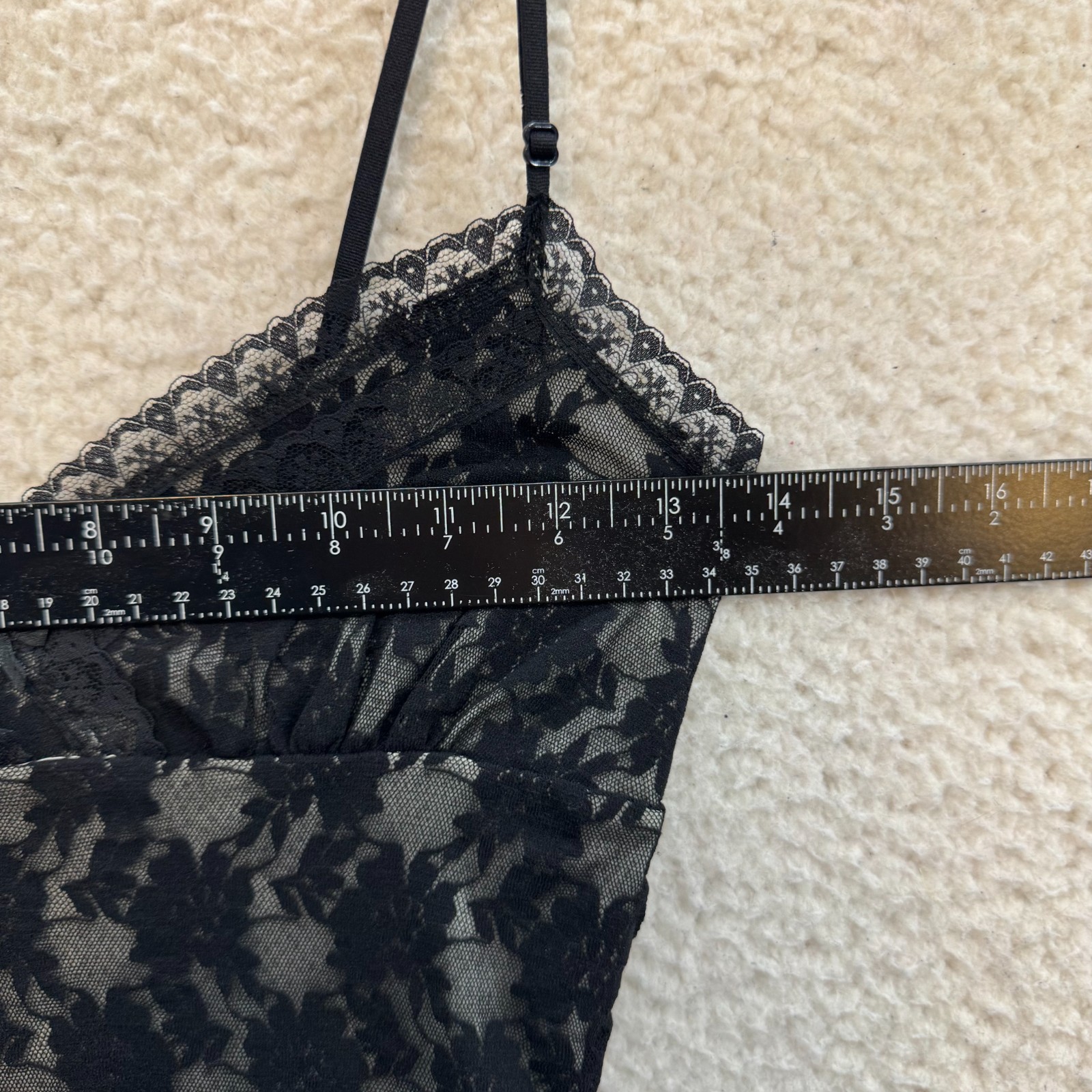 90s Y2K Vintage Camisole Tank Top XS S Black Lace Goth Fairy Grunge Whimsigoth