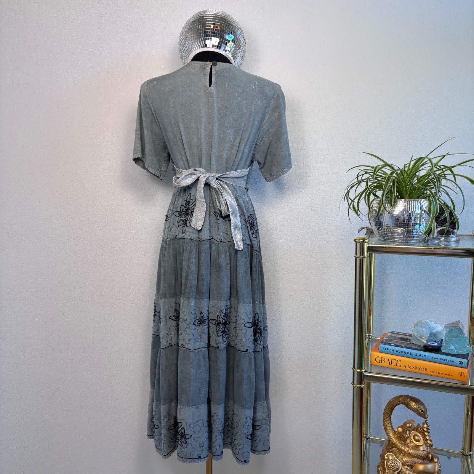 Vintage Cottage Blue Grey Embroidered Tiered Midi Dress, Medium Boho Ren Faire