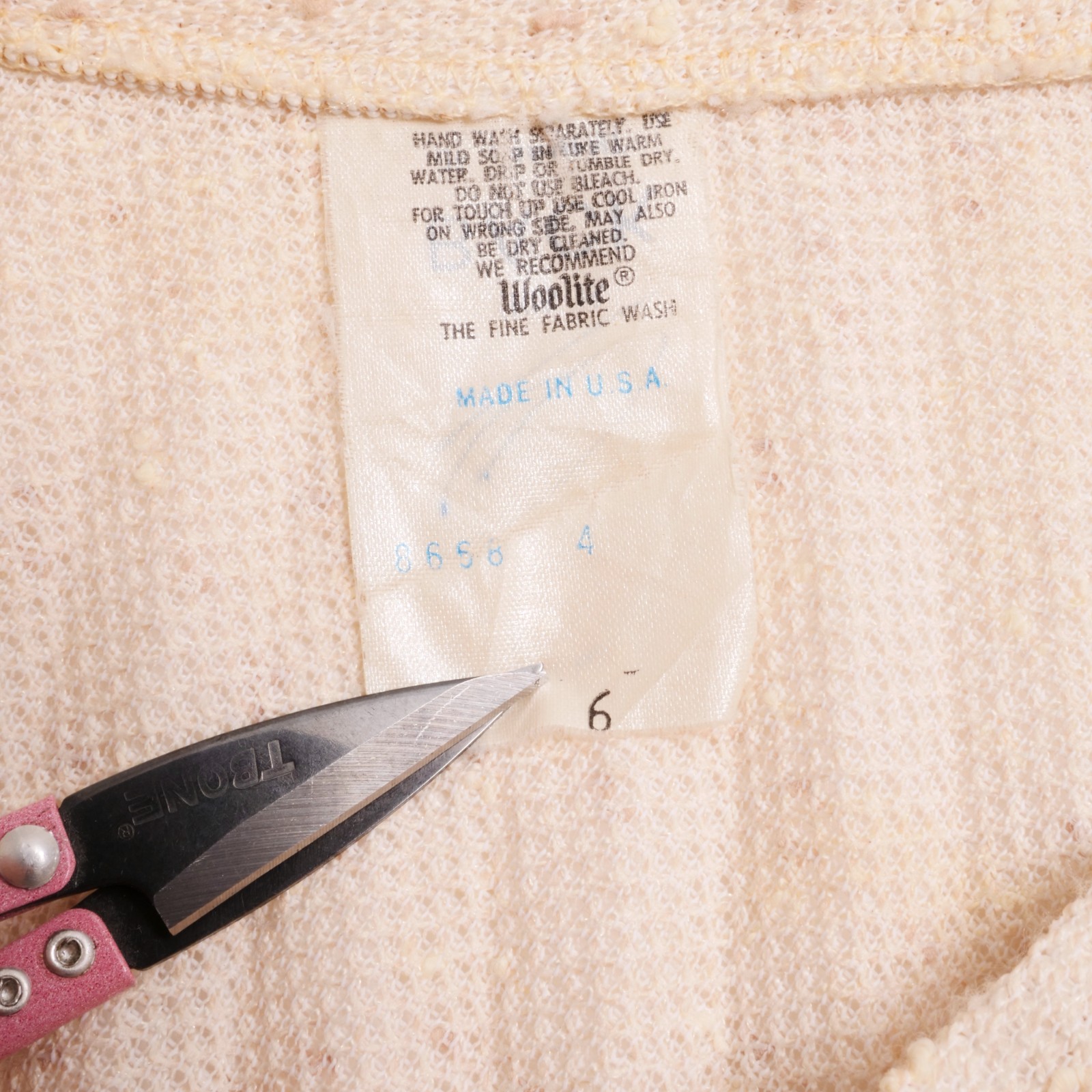 Vintage Accordian Skirt Made in the USA Waist 29″ Length 25.25″ Woolite Tag