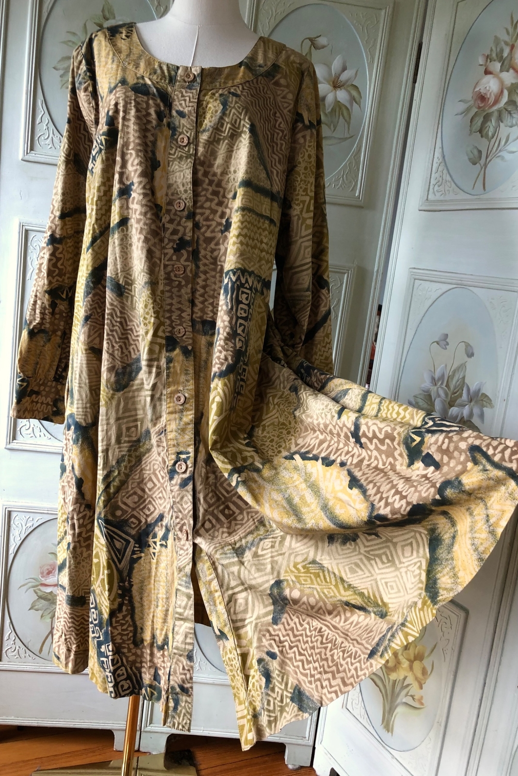 VTG BARBARA McCAINE ASHANTI COTTON DRESS SLEEVE TAN BROWN BLACK TIKI PRINT S EUC