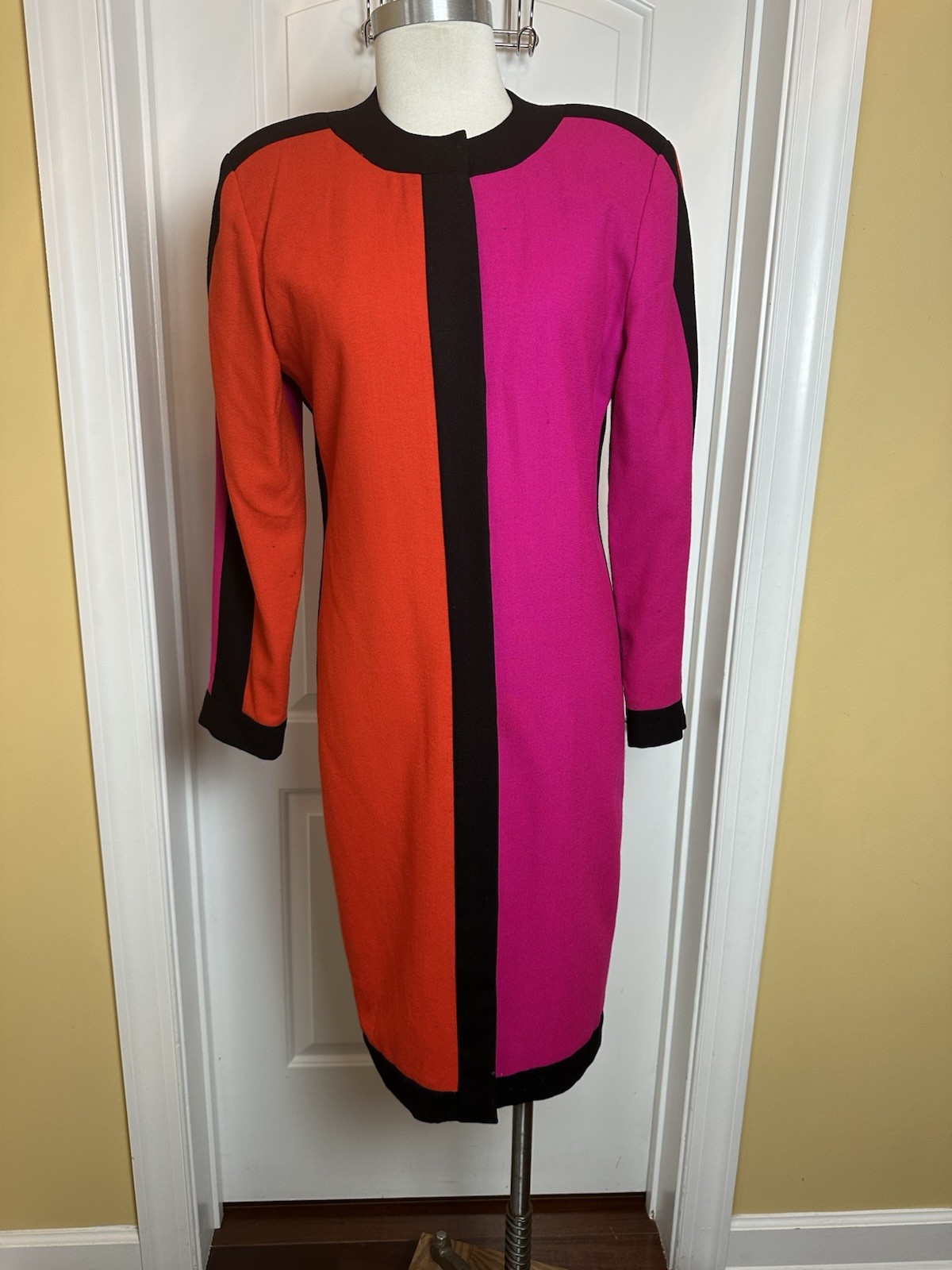 Vintage Morgan Miller 1980s color block orange and pink dress Size 10 USA