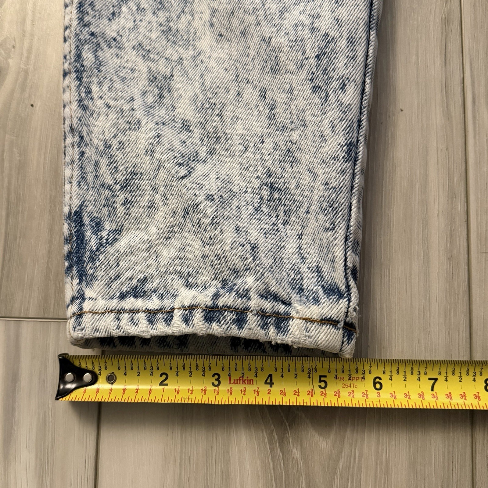 Vintage Chic Acid Wash Jeans USA Size 8 (Runs Small) 24×28 Tapered High Waist