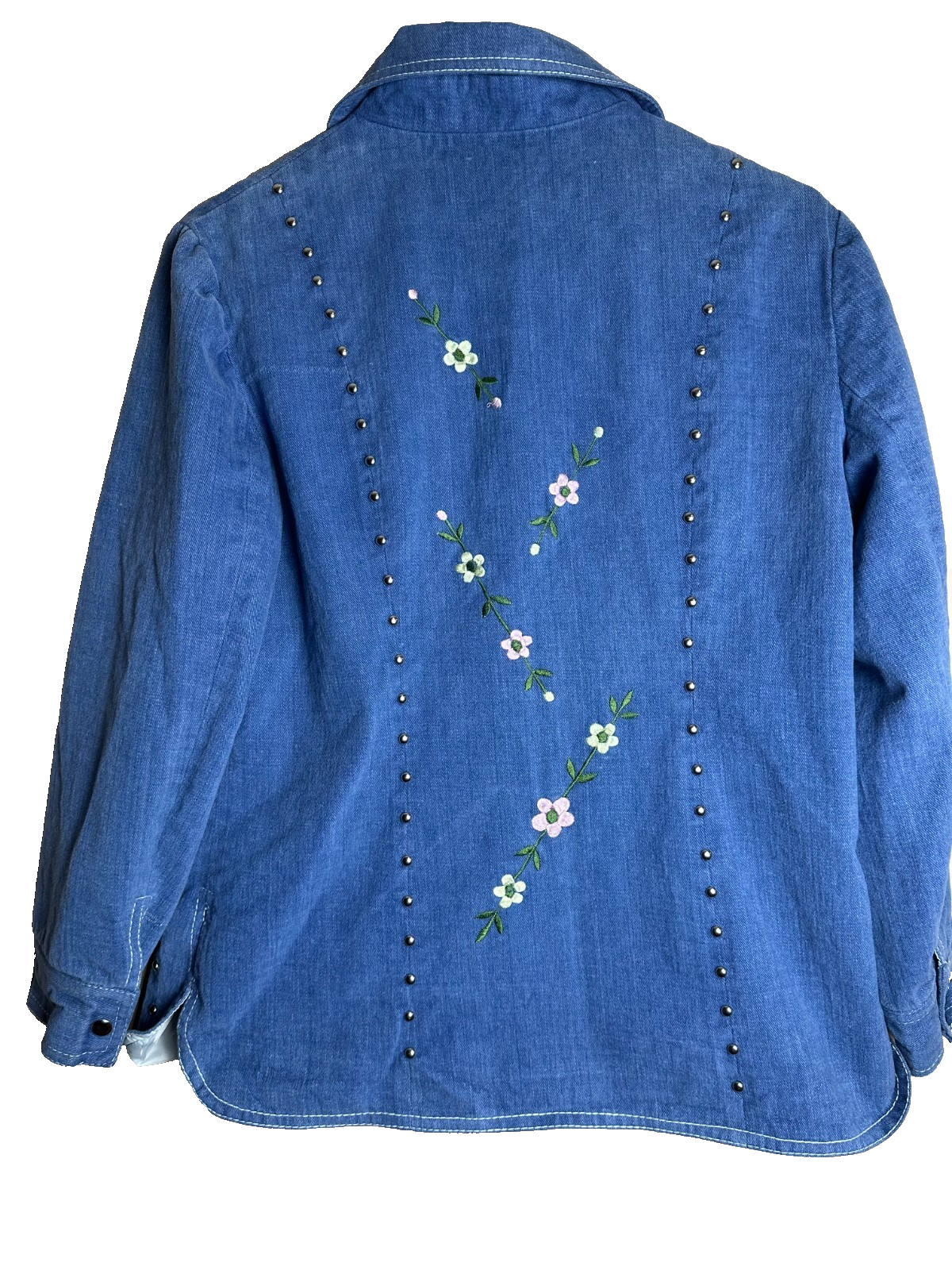 70s Vintage Gina Teresa Studded Denim Jacket w Floral Embroidery 16