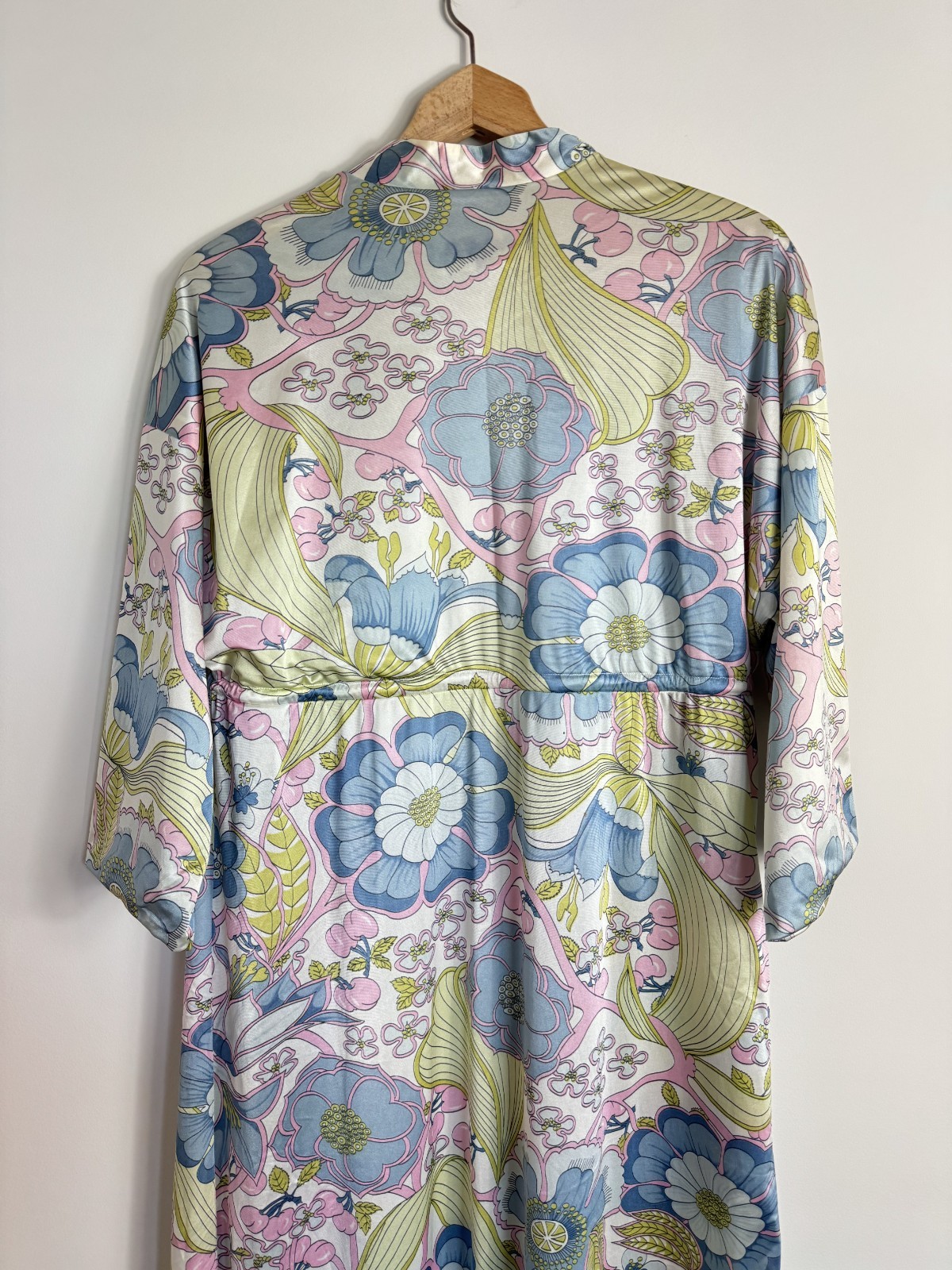 1960s Vanity Fair Floral Cherry Pattern Nightgown Robe Small – Read Description