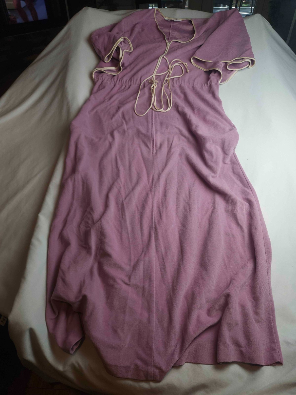 VTG 70s Vanity Fair Pink Velour Robe M Zip Front Drawstring Lounger Housecoat