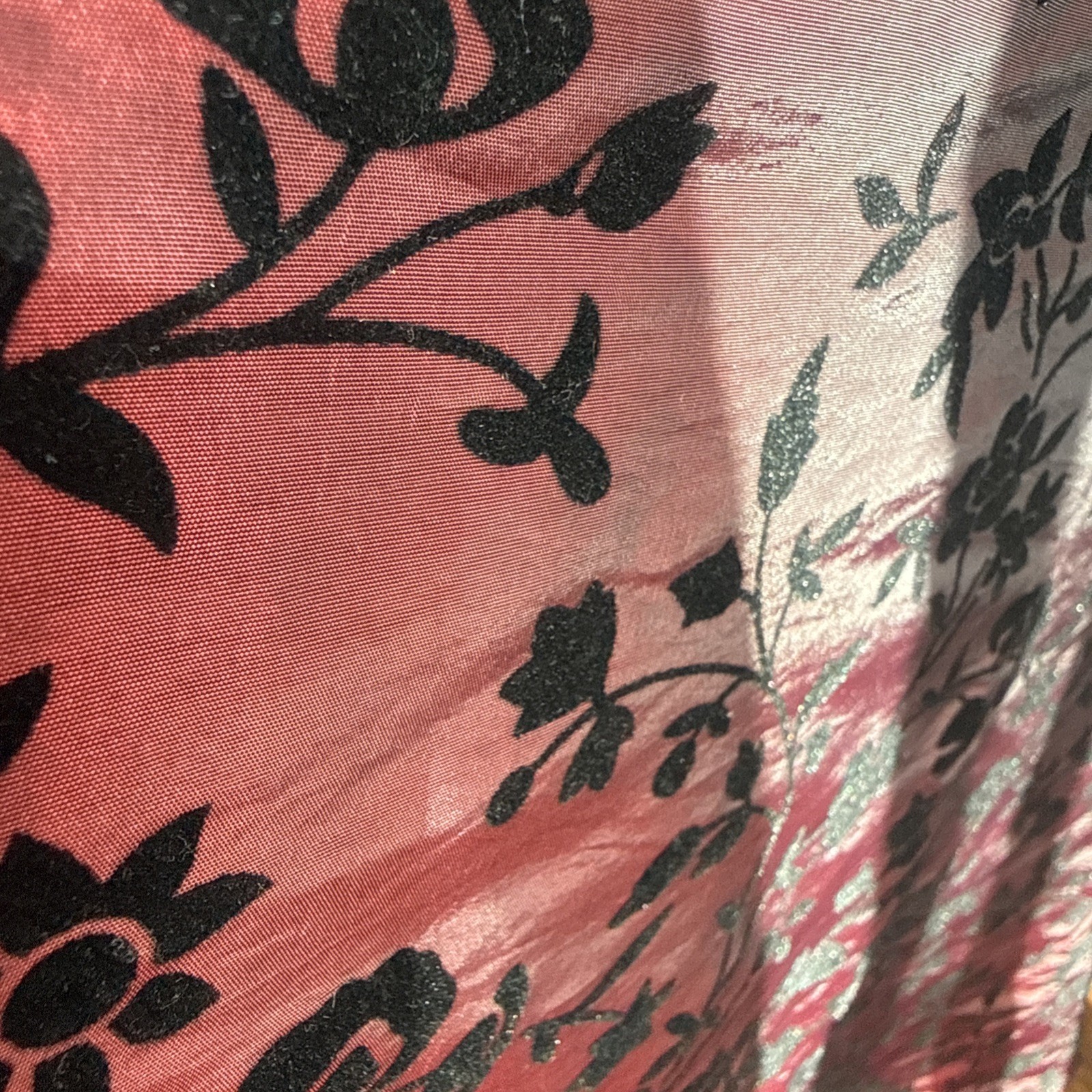 Vtg BFA Classics Crimson Red Taffeta & Black Burnout Floral/Vine Pattern Skirt