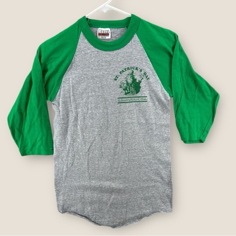 Vintage 1986 St Patricks Day Savannah GA Hanes Raglan Shirt Green Gray Small