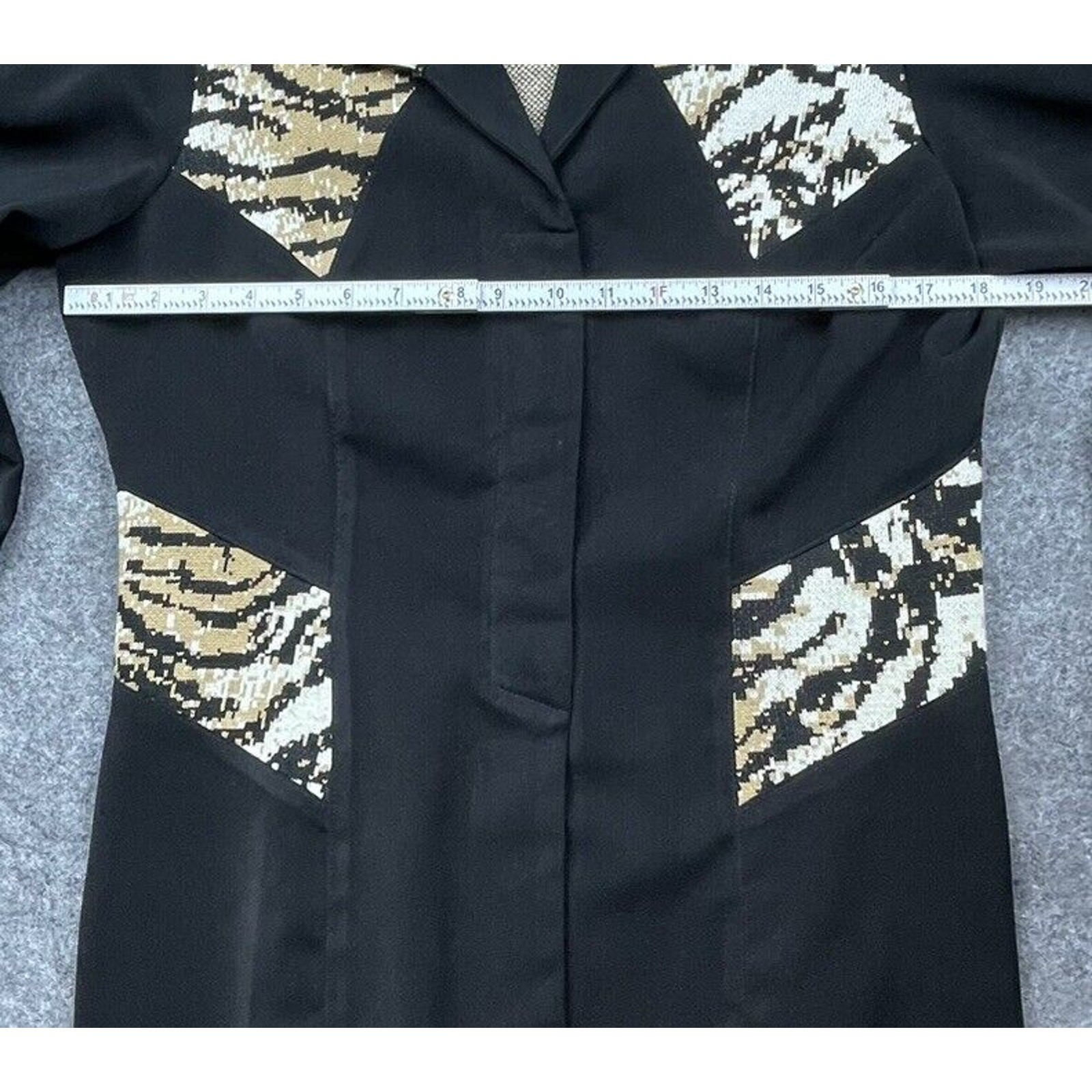 Vintage Design Todays Blazer Womens Large Black Tiger Print Knit Mob Wife Jacket