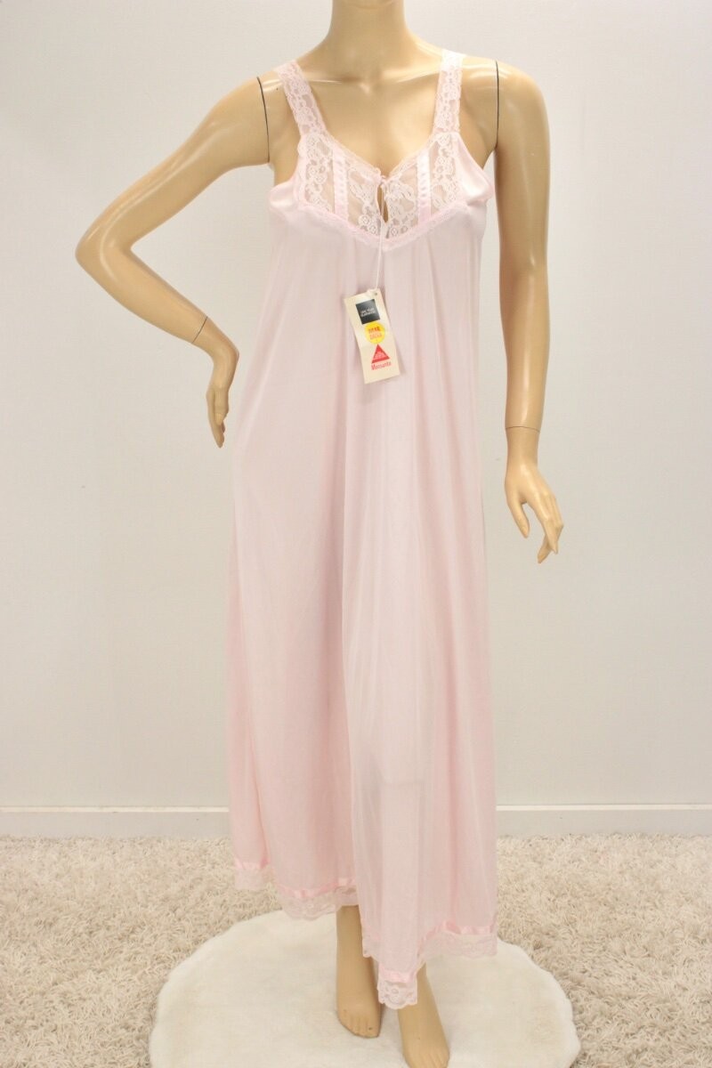 Vtg NWT Texsheen Lingerie Nightgown Medium Pink Nylon Lace Long Nightie Girly