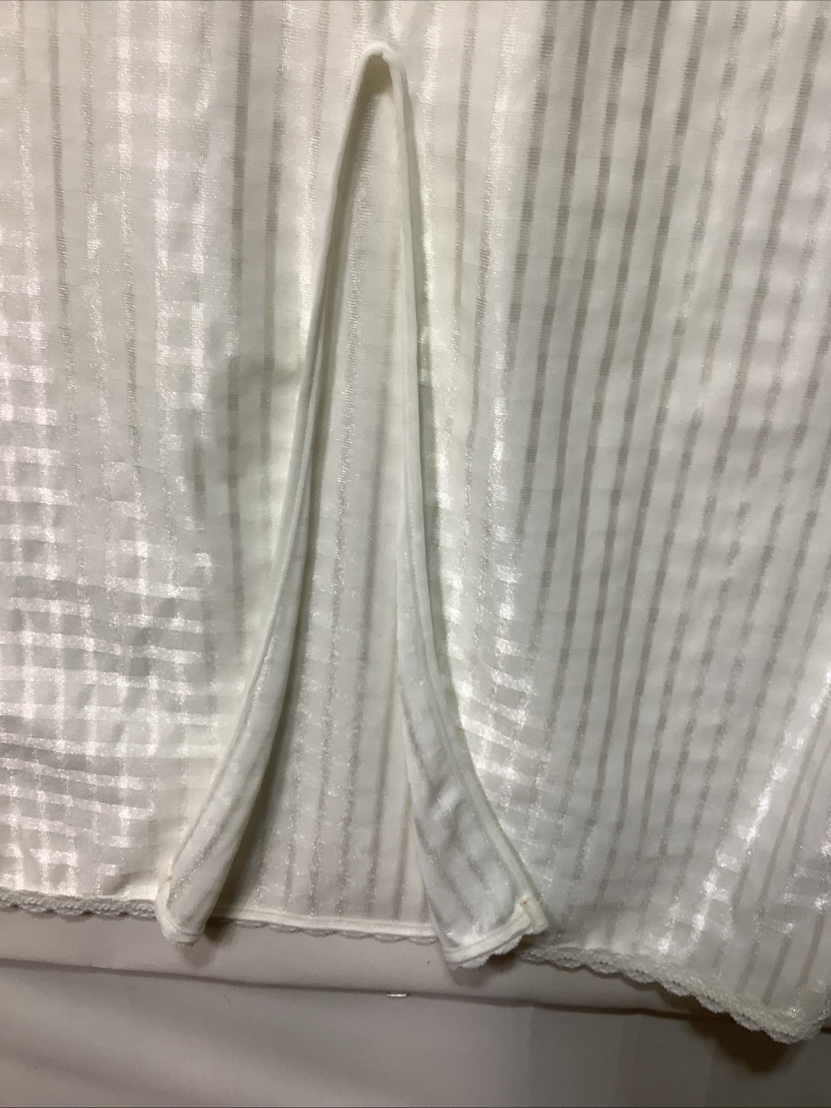 Vintage Silky Nightgown/Lingerie/Slip Pippa Dee Nylon 92cm/36″ White