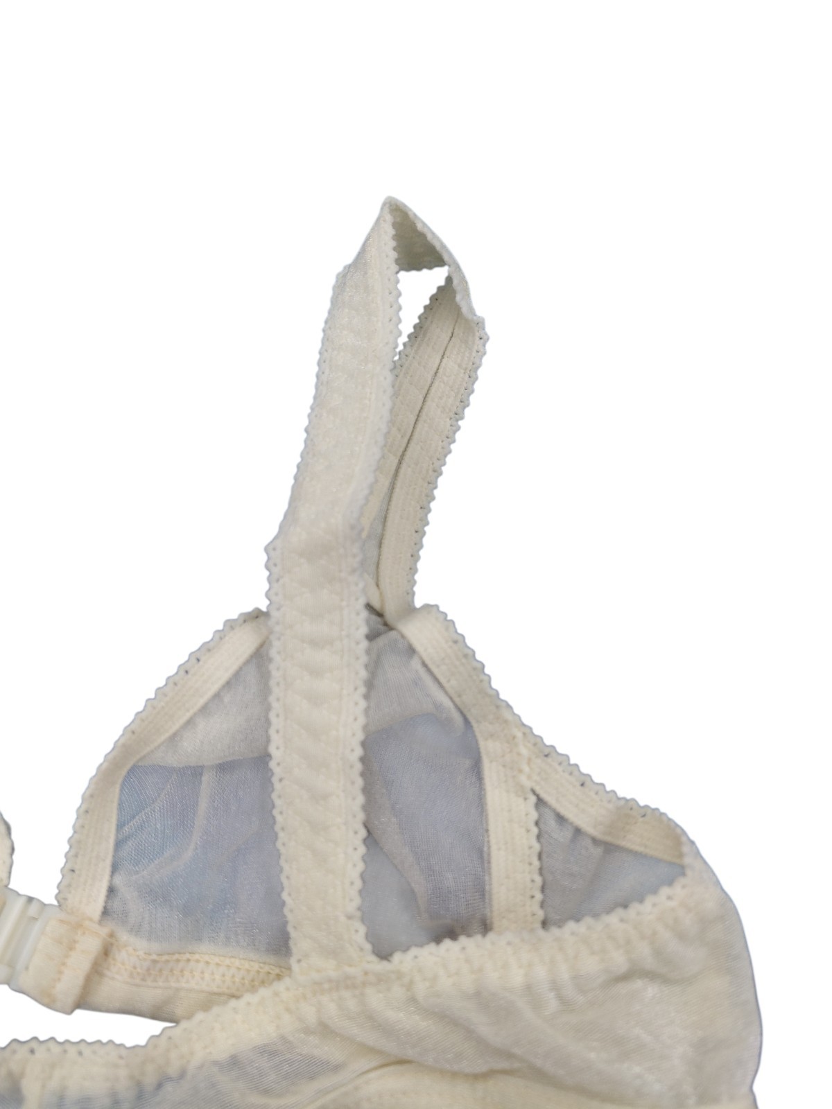 Vintage White Carnival Bra Size 32A