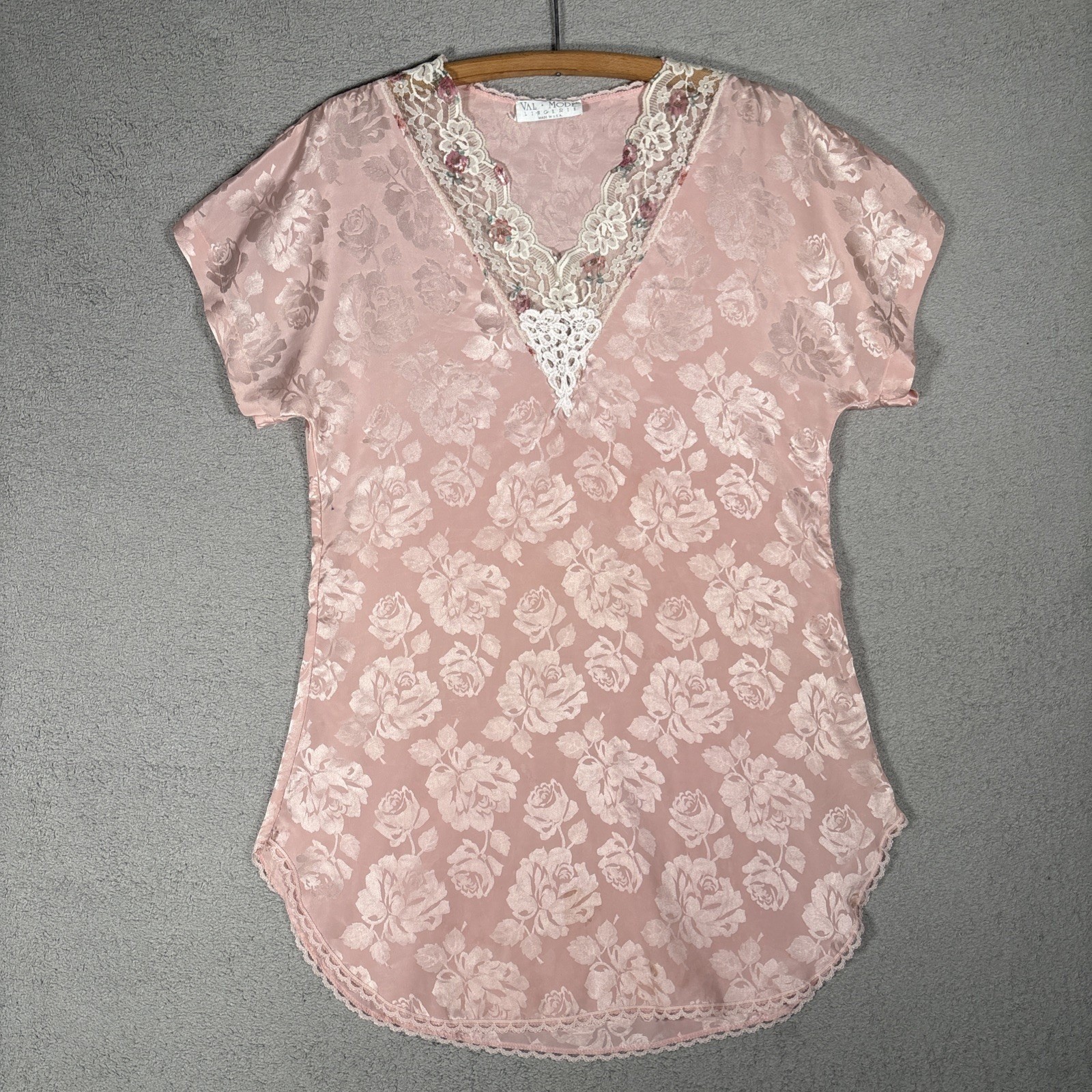 Vintage Val Mode Lingerie L Pink Floral Satin Jacquard Nightgown Lace Trim USA