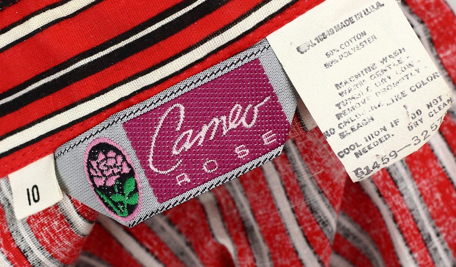 NWT 80s Vintage Cameo Rose Shirt Western Prairie Red White Black Pearl Snap 10 M
