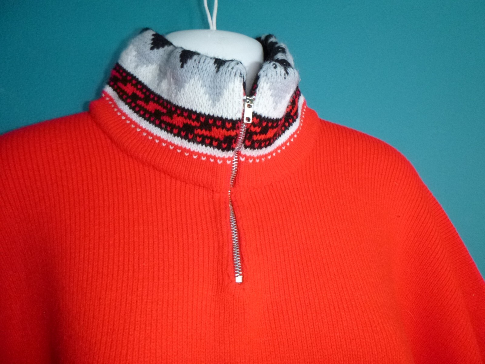 Vtg 60s Acrylic Knit Fringed Poncho Serape Red Gray Black Geometric