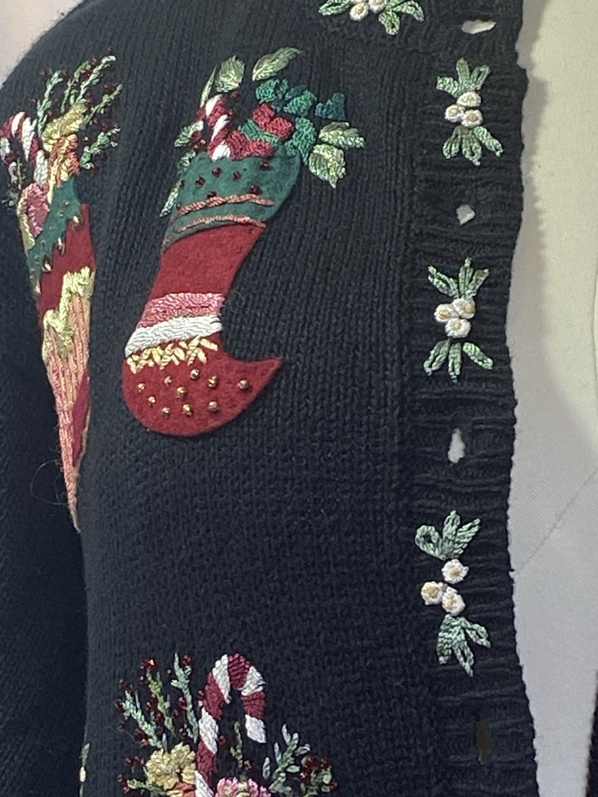 STITCHES IN TIME Christmas Stockings Cardigan Large Sweater Vintage L Black
