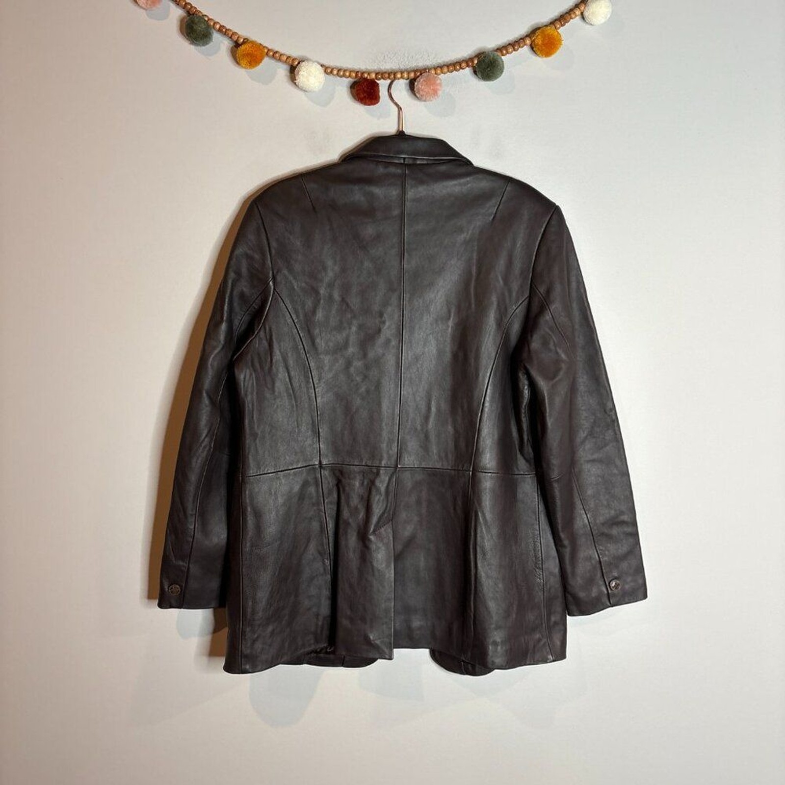 Vtg dark chocolate brown leather jacket
