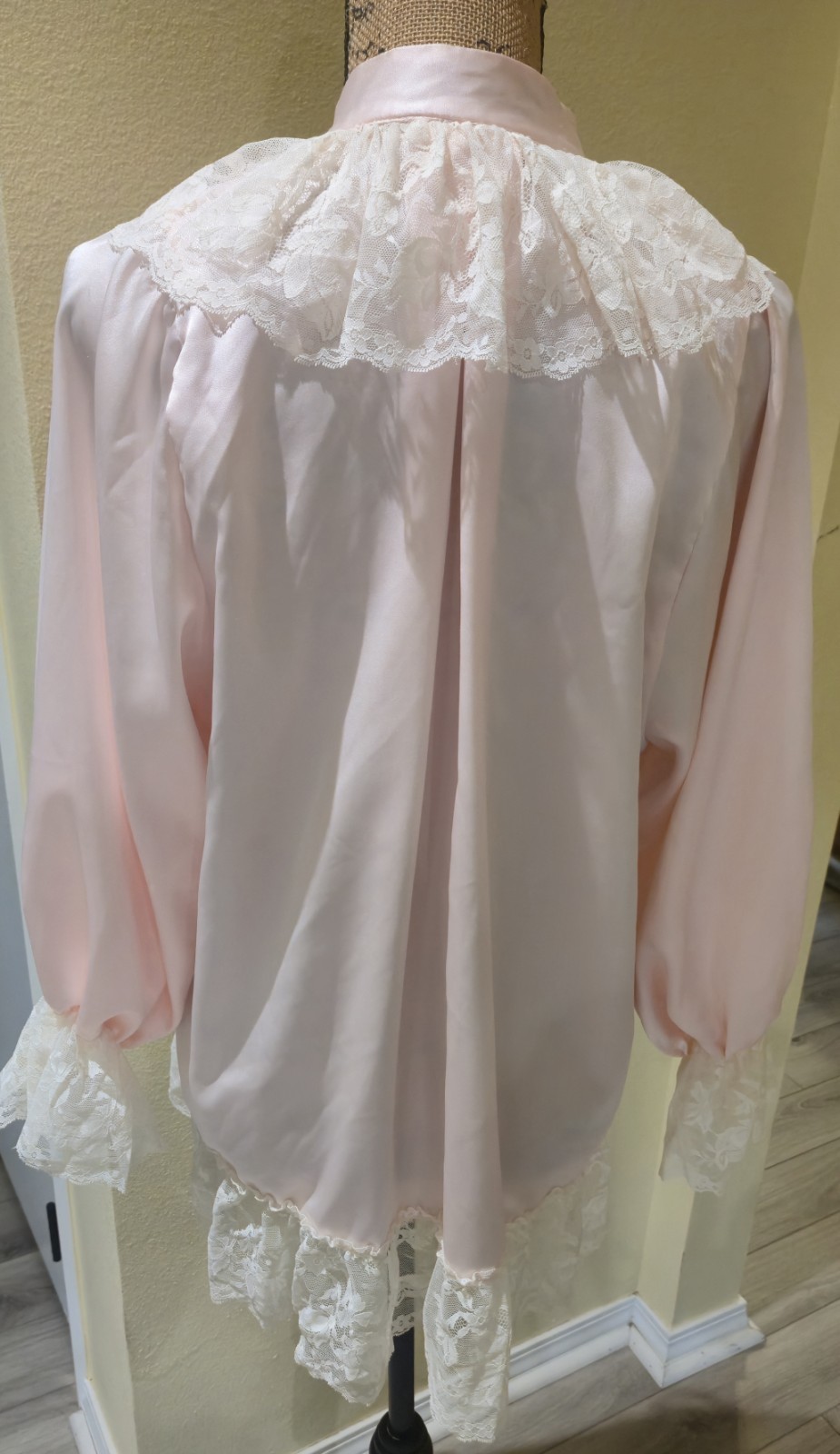 4 Pc Vintage Silky Nightgown Sleep Lingerie Lot Sz Medium