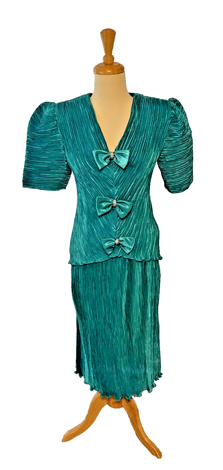 VTG 80s Karen Lawrence Pleated Skirt Suit Teal Green Bows Rhinestone Size 10