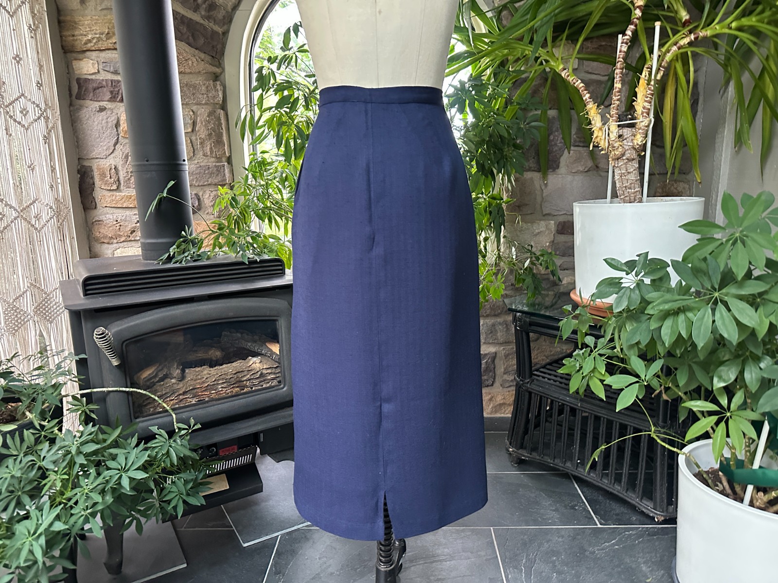 Vintage 1950s Nelly de Grab Navy Blue Textured Linen Look Rayon Skirt Suit Set