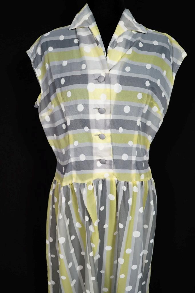RARE FRENCH VINTAGE 1950’S YELLOW & GRAY NYLON SHEER DRESS SIZE 6-8