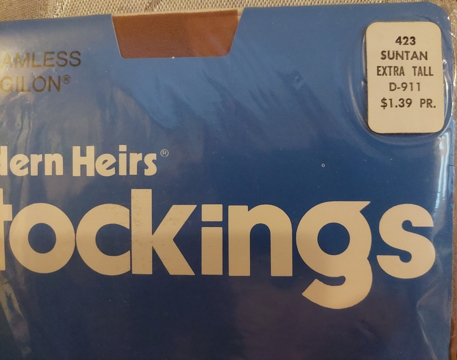 Vintage Pantyhose Modern Heirs Stockings Color Suntan Size Extra Tall BAMA2