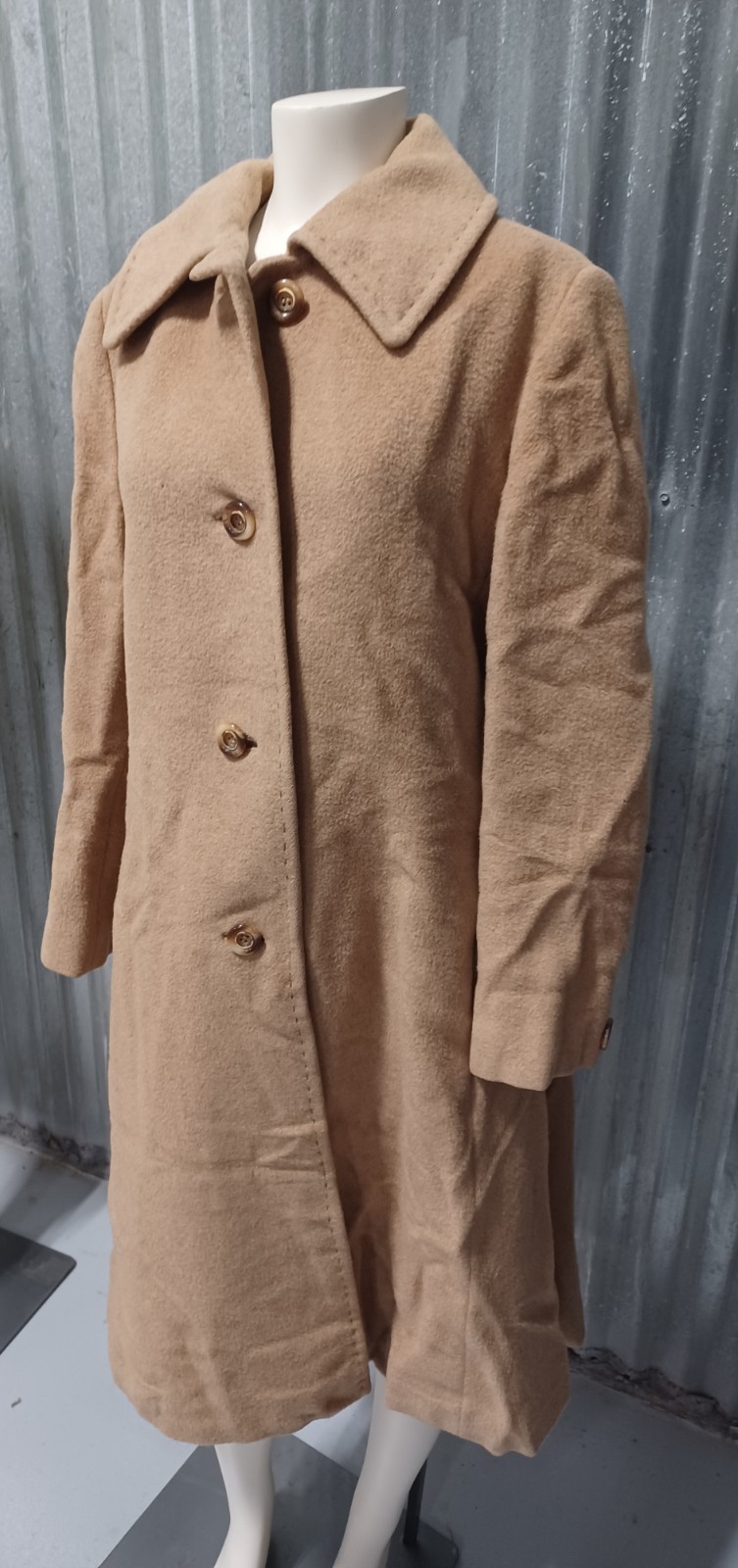 Vintage 1960s Jacobson’s Camel Hair Overcoat Excellent Condition