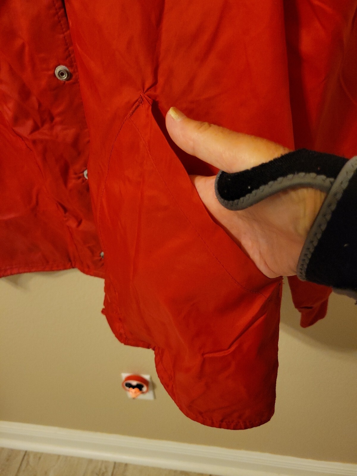 Vintage BUTWIN Red Windbreaker Jacket Snap Close 60’s 70’s? Size M