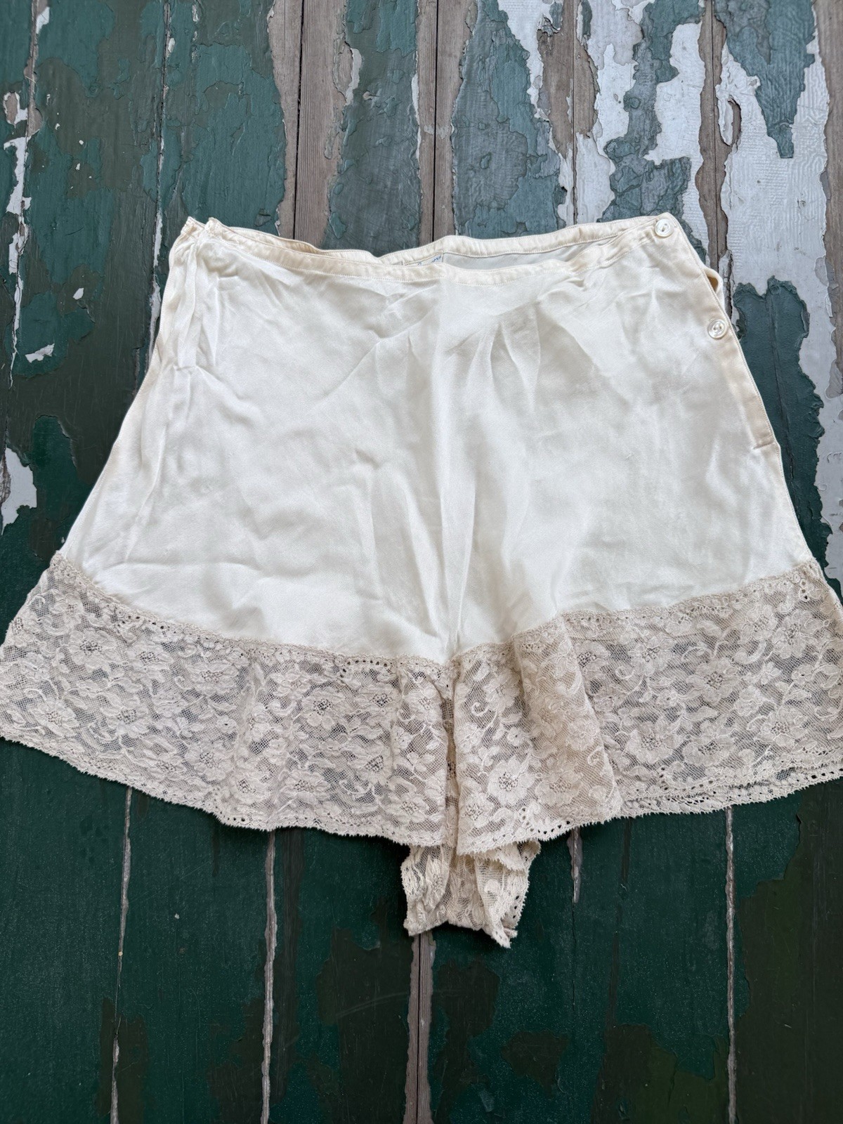 Vintage 1940s-50s Lady Lenora silk rayon Tap Shorts, Lingerie Knickers