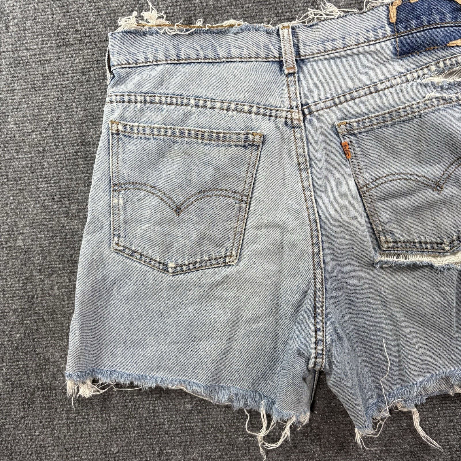 VTG Levis Orange Tab Distressed Cut Off Denim Shorts 34 (Fits 32) Studded Cheeky