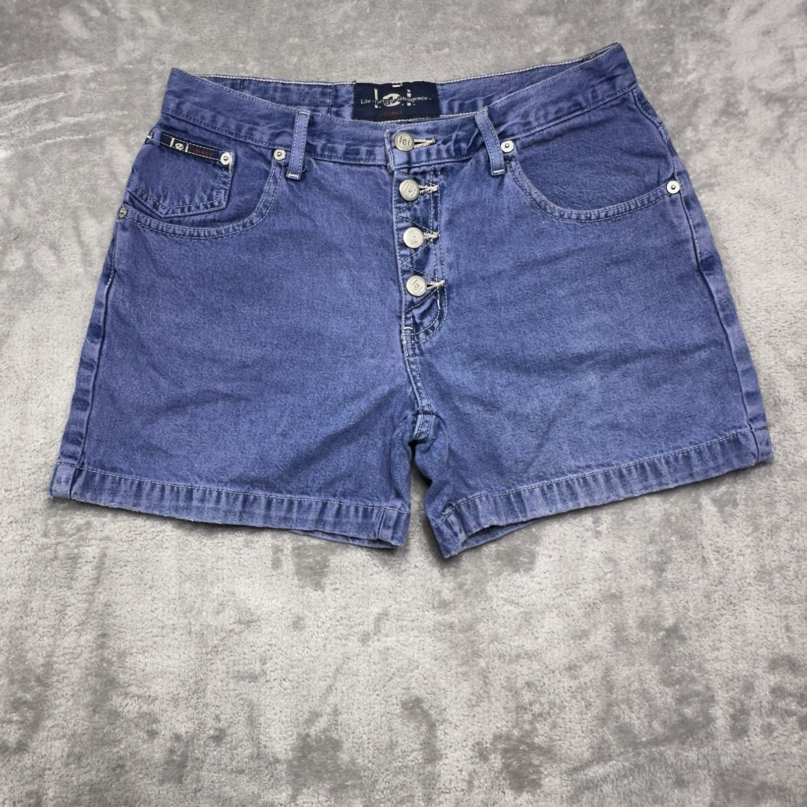 Vintage LEI Y2K 90’s High Rise Button Fly denim jean shorts 100% Cotton Size 7