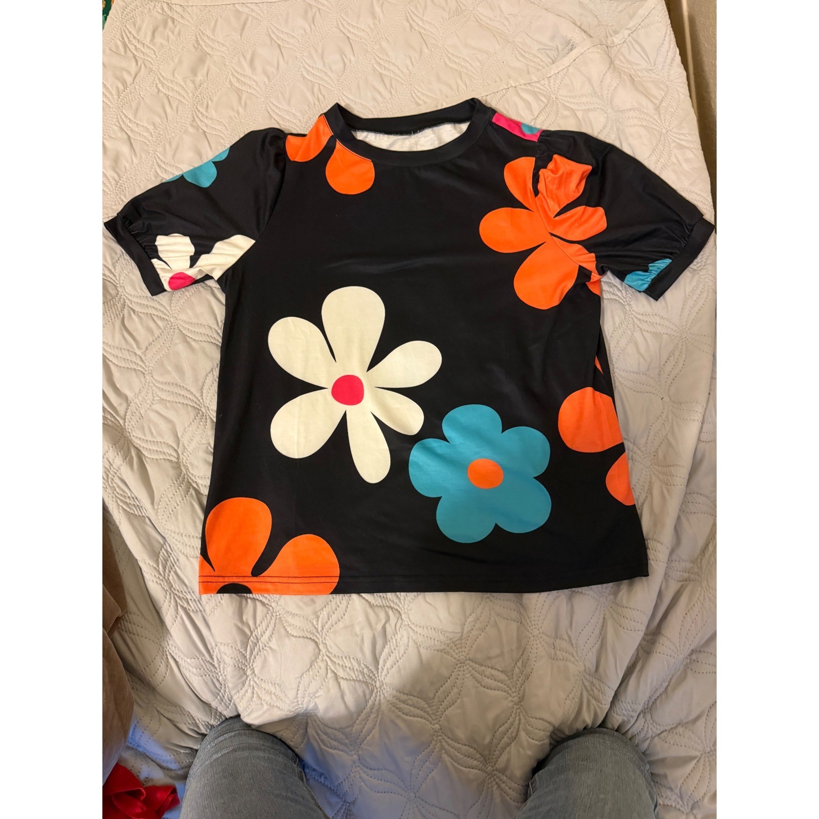 Dangling Divas Boutique NWT Black Colorful Floral Puff Sleeve Top Small Retro