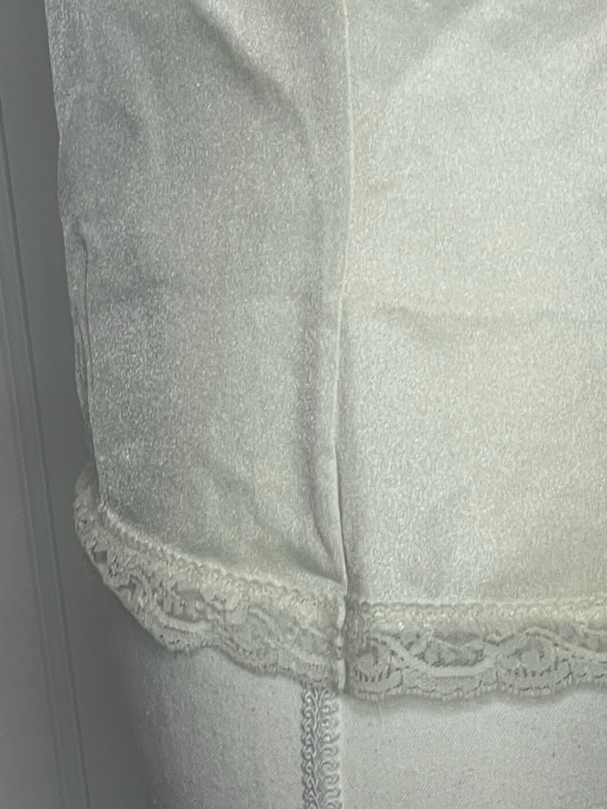 Vintage AJ Schneierson Lace Trim Beige Lingerie Camisole Women’s Size 10 / 32