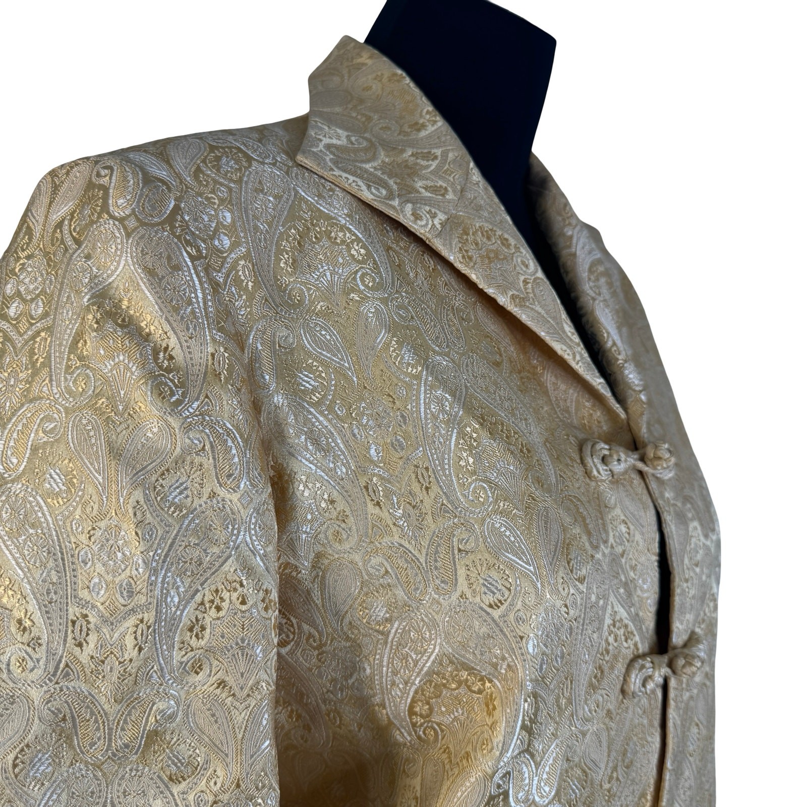 Vintage 80s 90s Champagne Gold Paisley Brocade Satin Frog Button Blazer Jacket