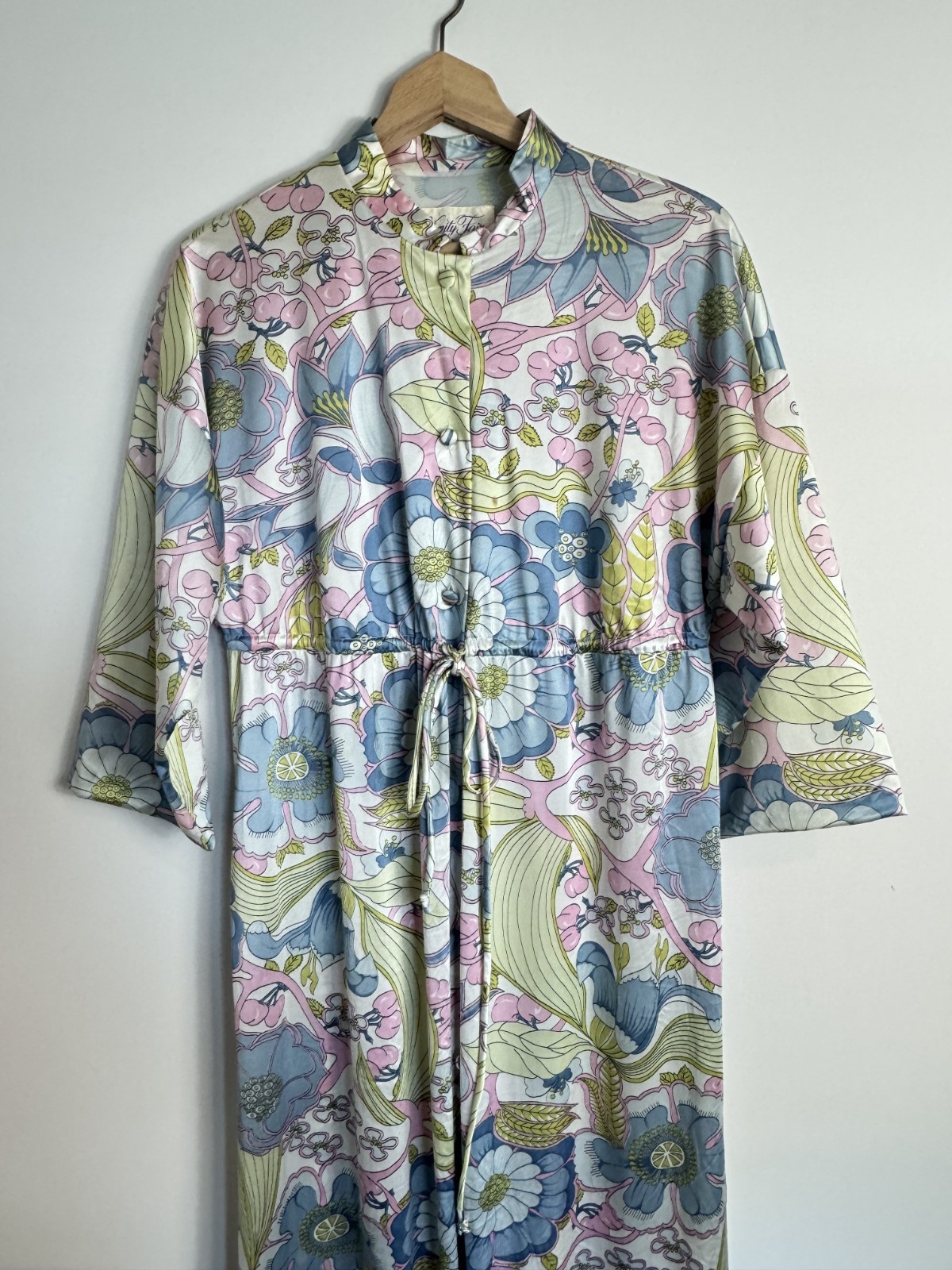 1960s Vanity Fair Floral Cherry Pattern Nightgown Robe Small – Read Description
