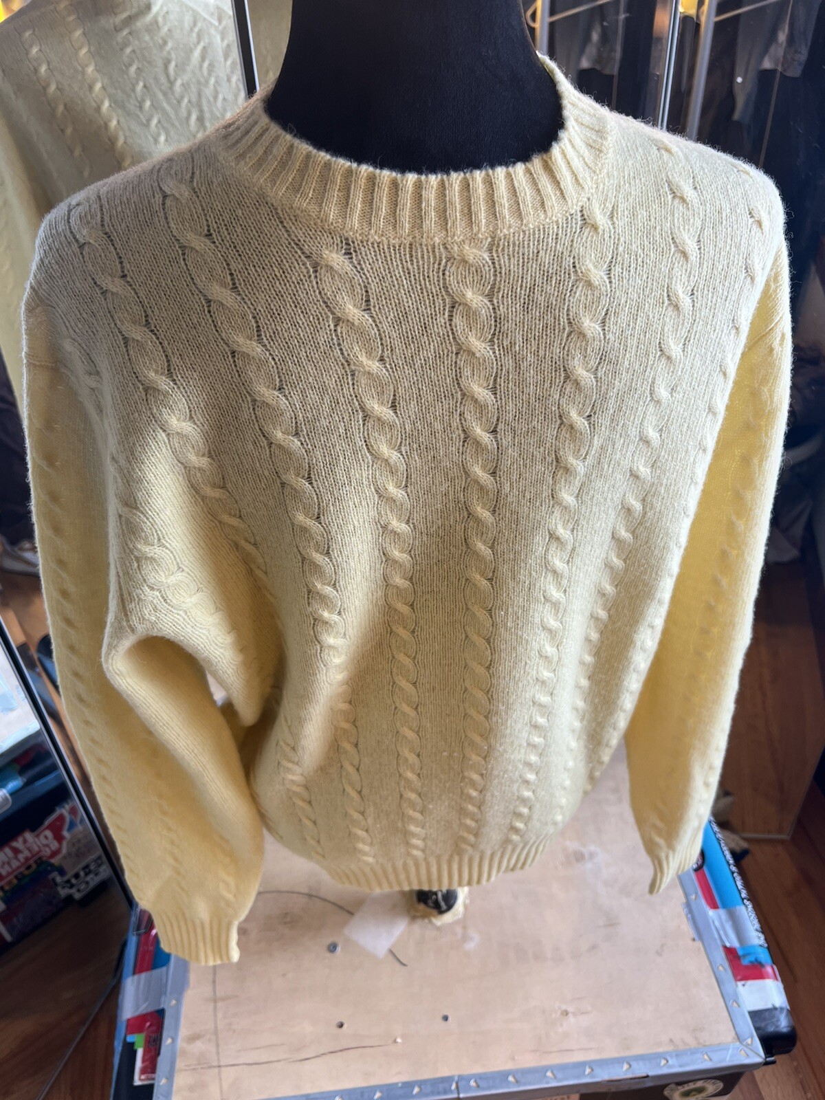 Lord And Taylor Virgin Wool Sweater Yellow British Hong Kong Size L Mans Shop