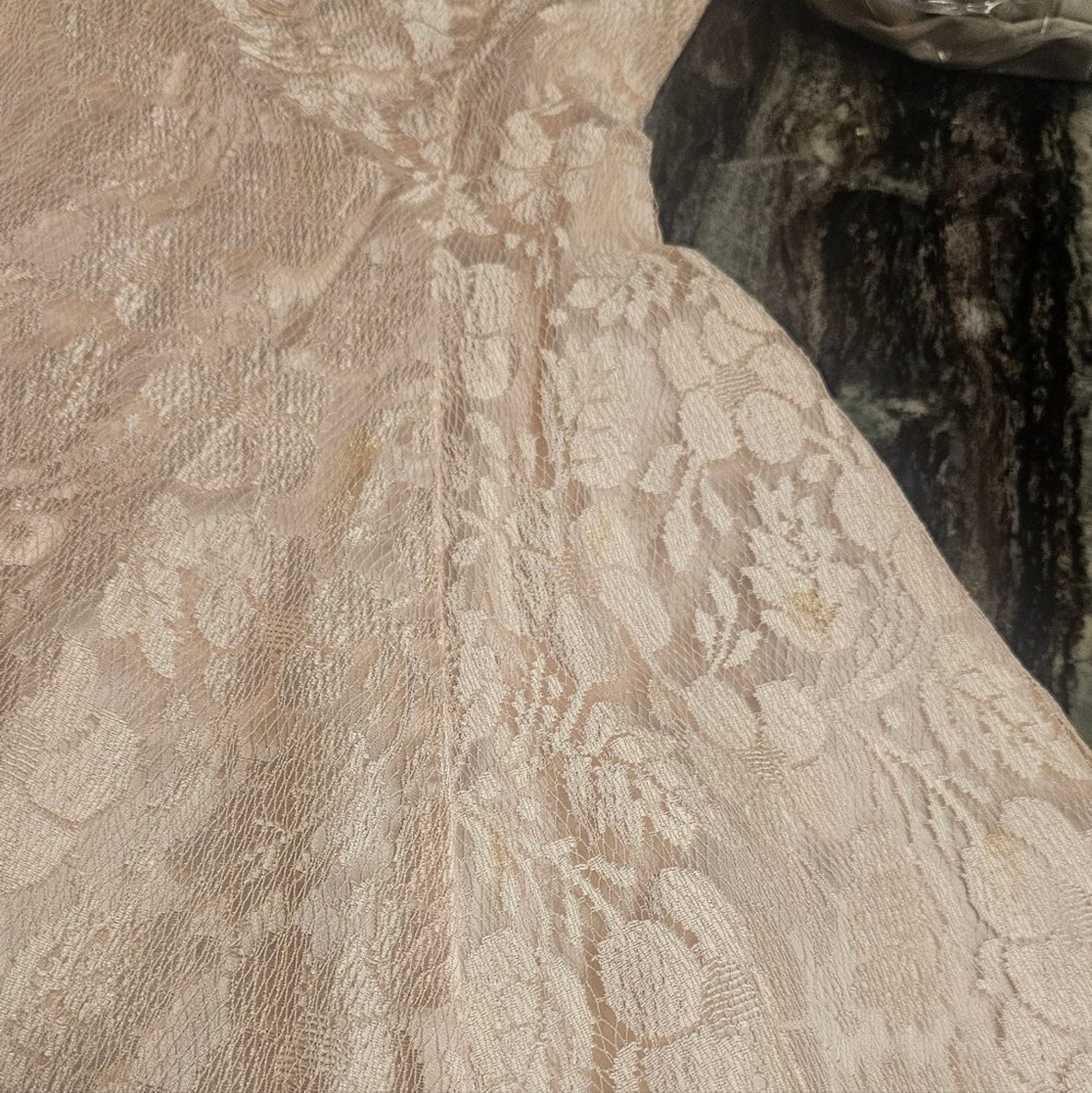 Michaelangelo Vintage Pink Lace Off-Shoulder Midi Dress Small