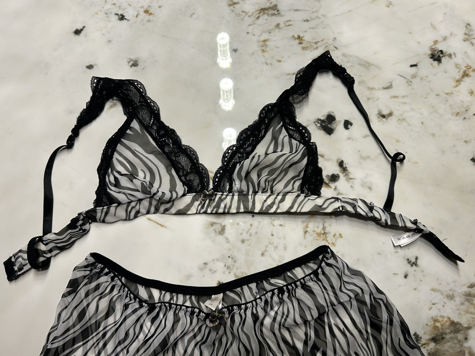 BLUSH – 2-PIECE LINGERIE – sheer w/lace White & Black Zebra small/med: burlesque