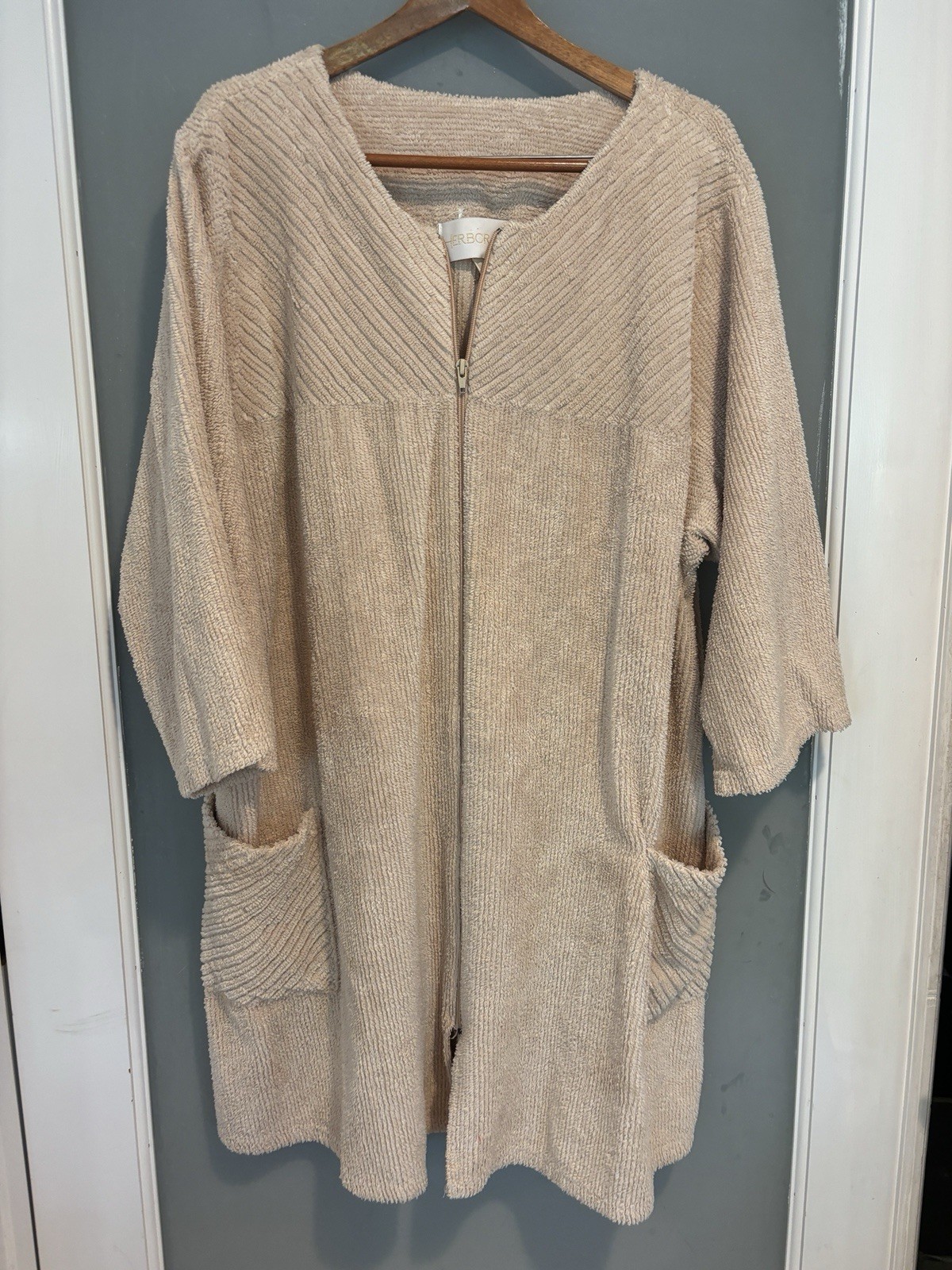 Vtg Herbcraft Beige Robe Zip Up Pockets Collar Chenille House Coat Plus 2X