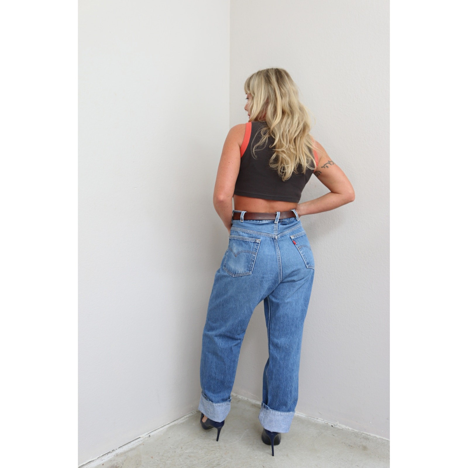 1990’s Vintage US Made Levi’s 501 Button Fly Jeans Women’s XL XXL 38″ 39″ Waist