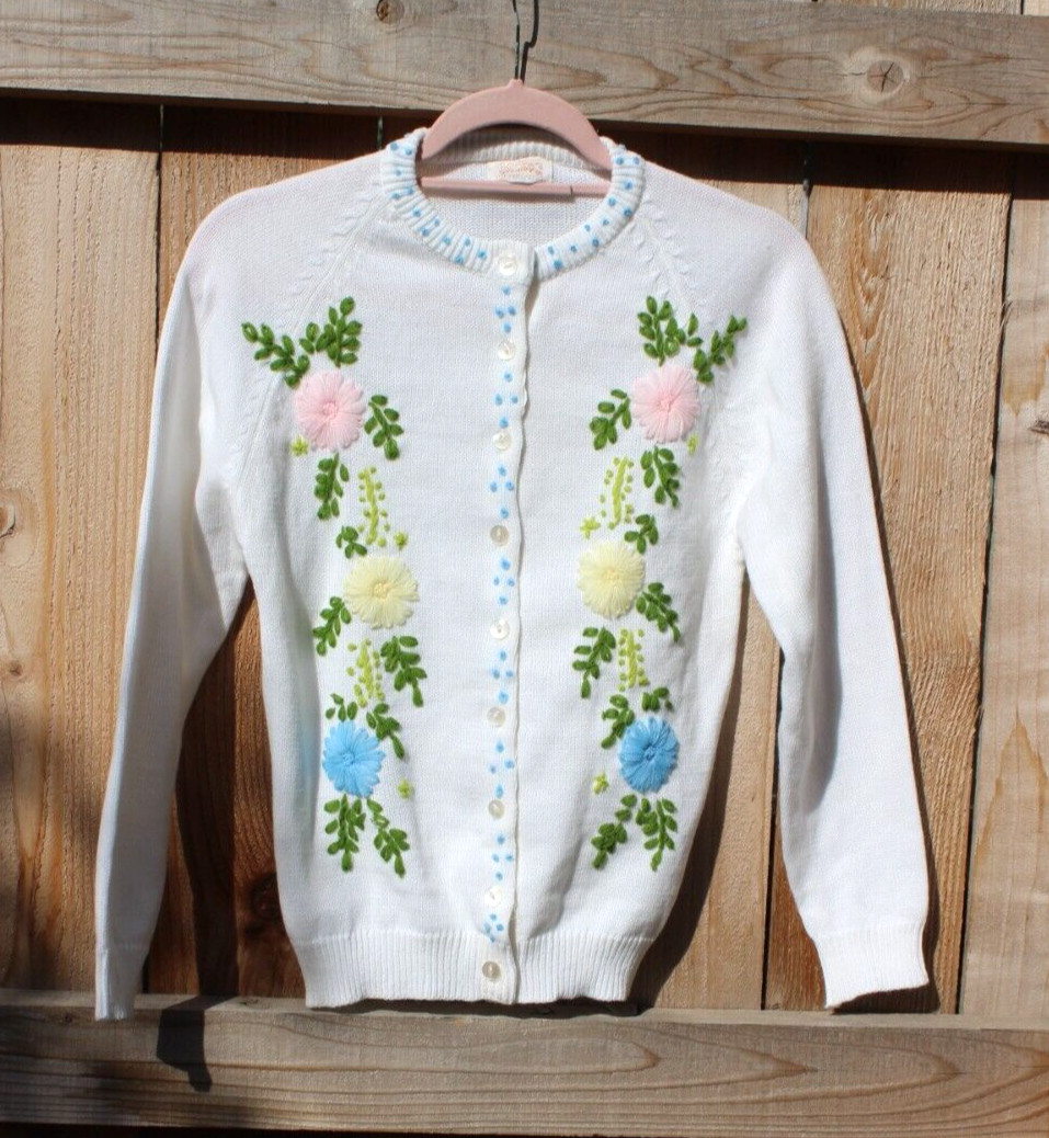 Vintage Mid Century Glentex Full Fashion Hand Embroidered Button Up Sweater Sm