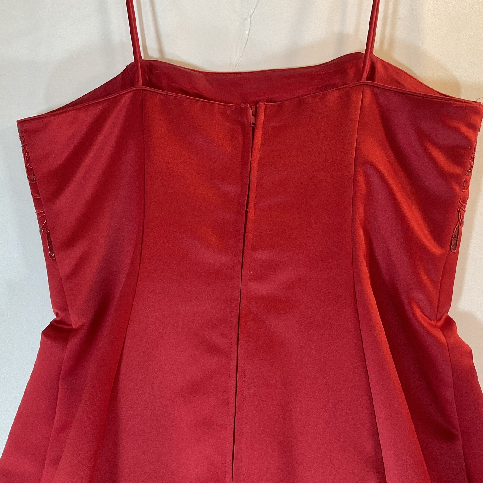 Vintage Let’s Fashion Embroidered Red Prom Formal Dress Gown Size Lg w/ Wrap USA
