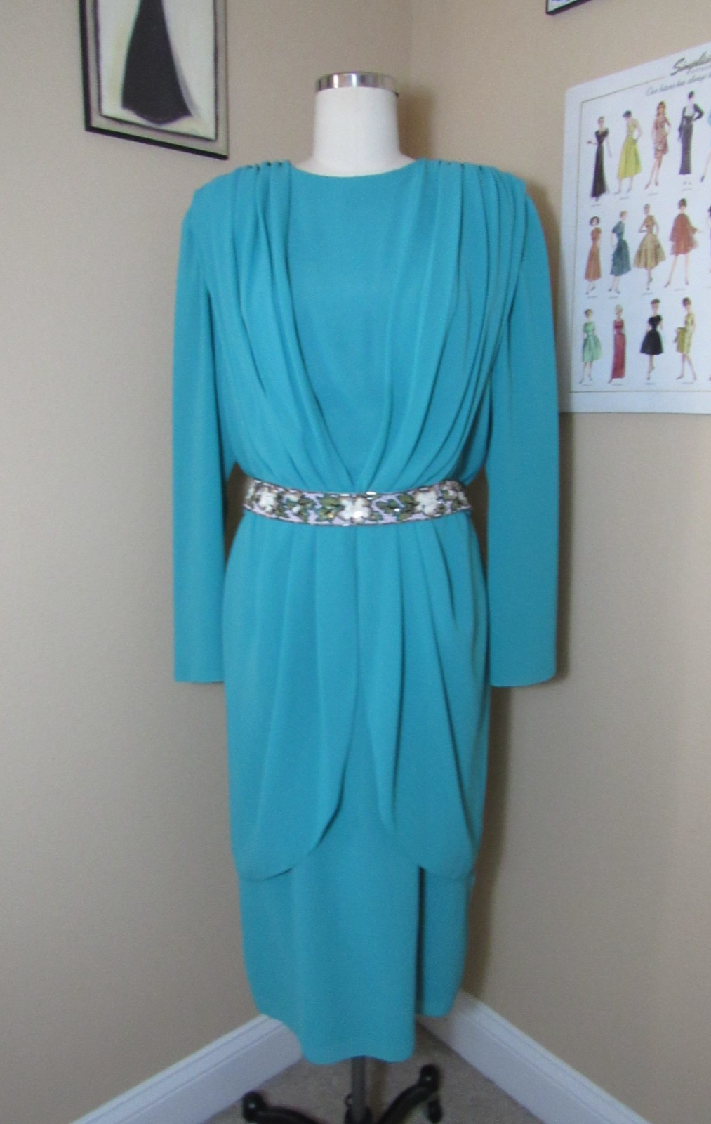 Vintage Ursula of Switzerland Turquoise Green Beaded Belt Detail Size 14