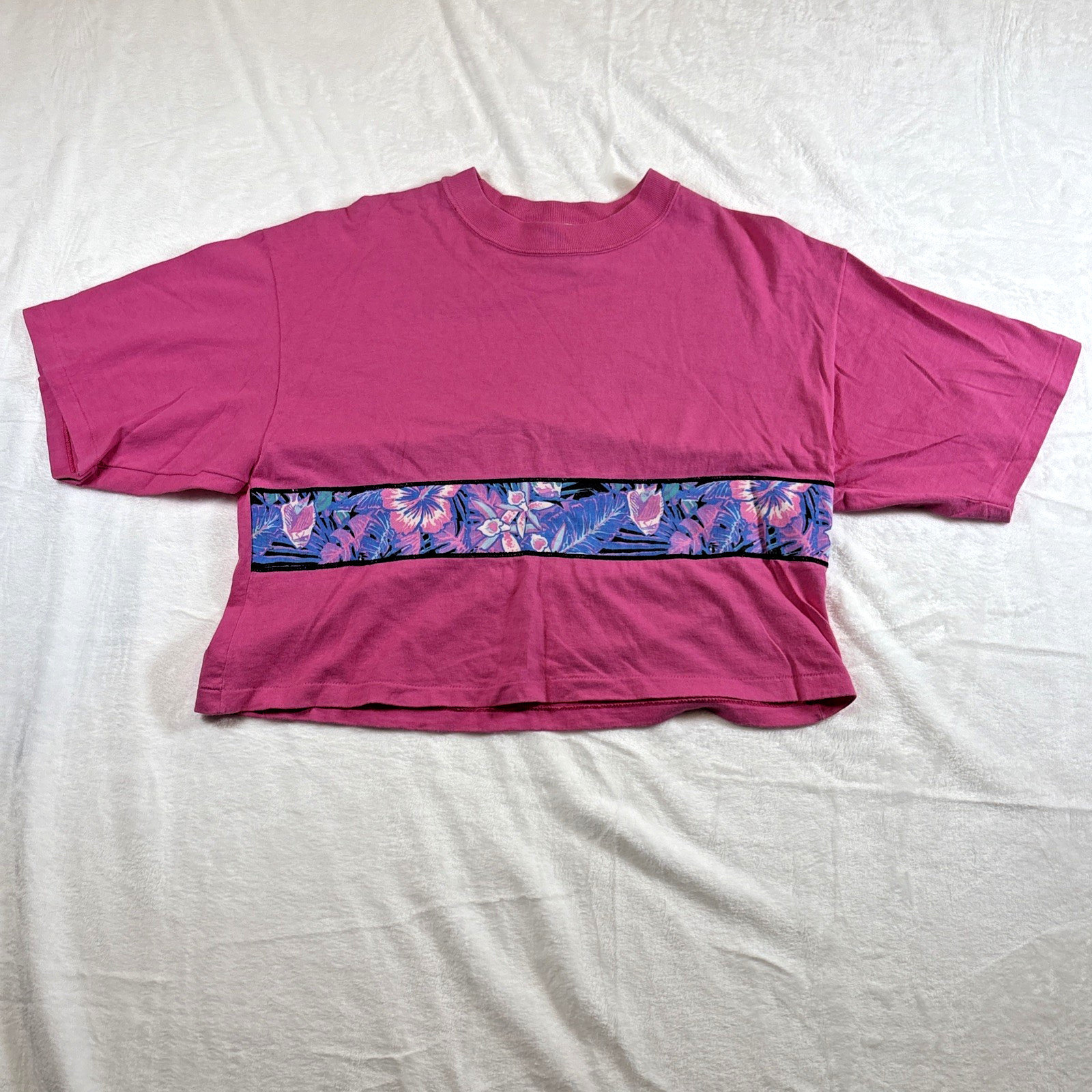 VTG Catchin Rays Resort Wear Pink Hawaiian Flower Crop Top T Shirt One Size 80s