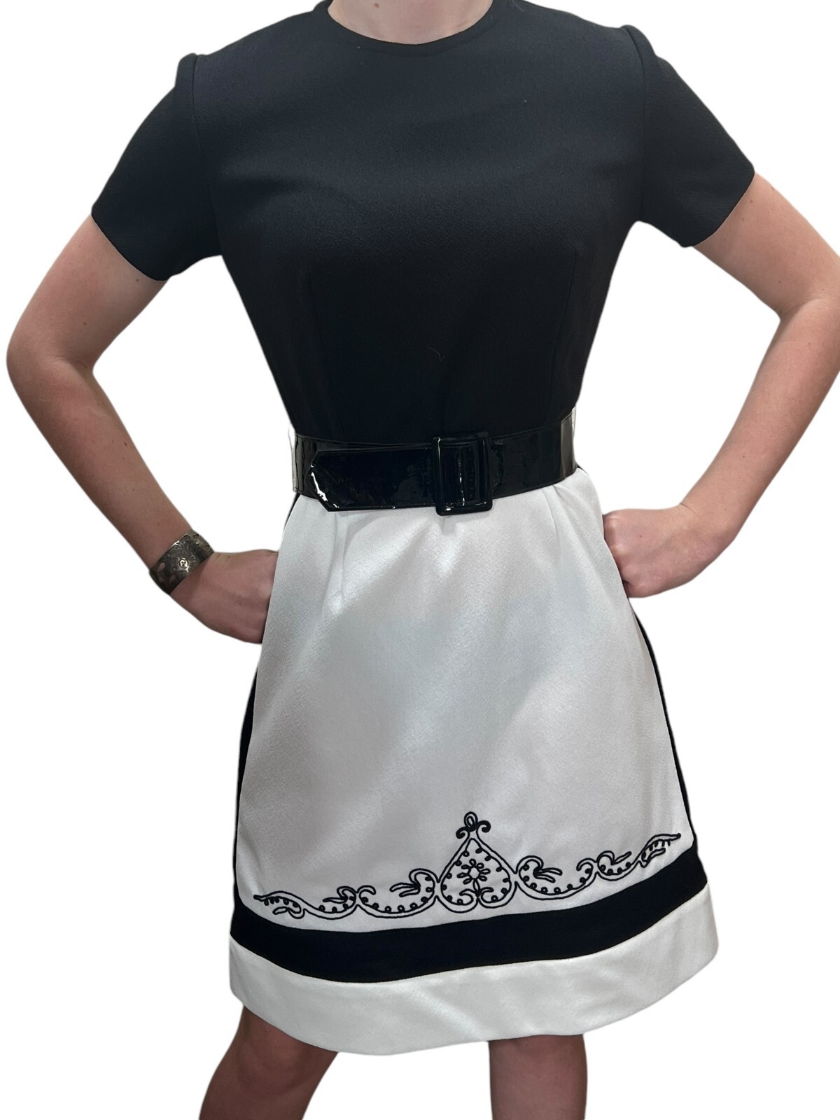 S~M Vtg 70s Mini Dress Fit Flare Soutache Braid Border Belted Knit Black White