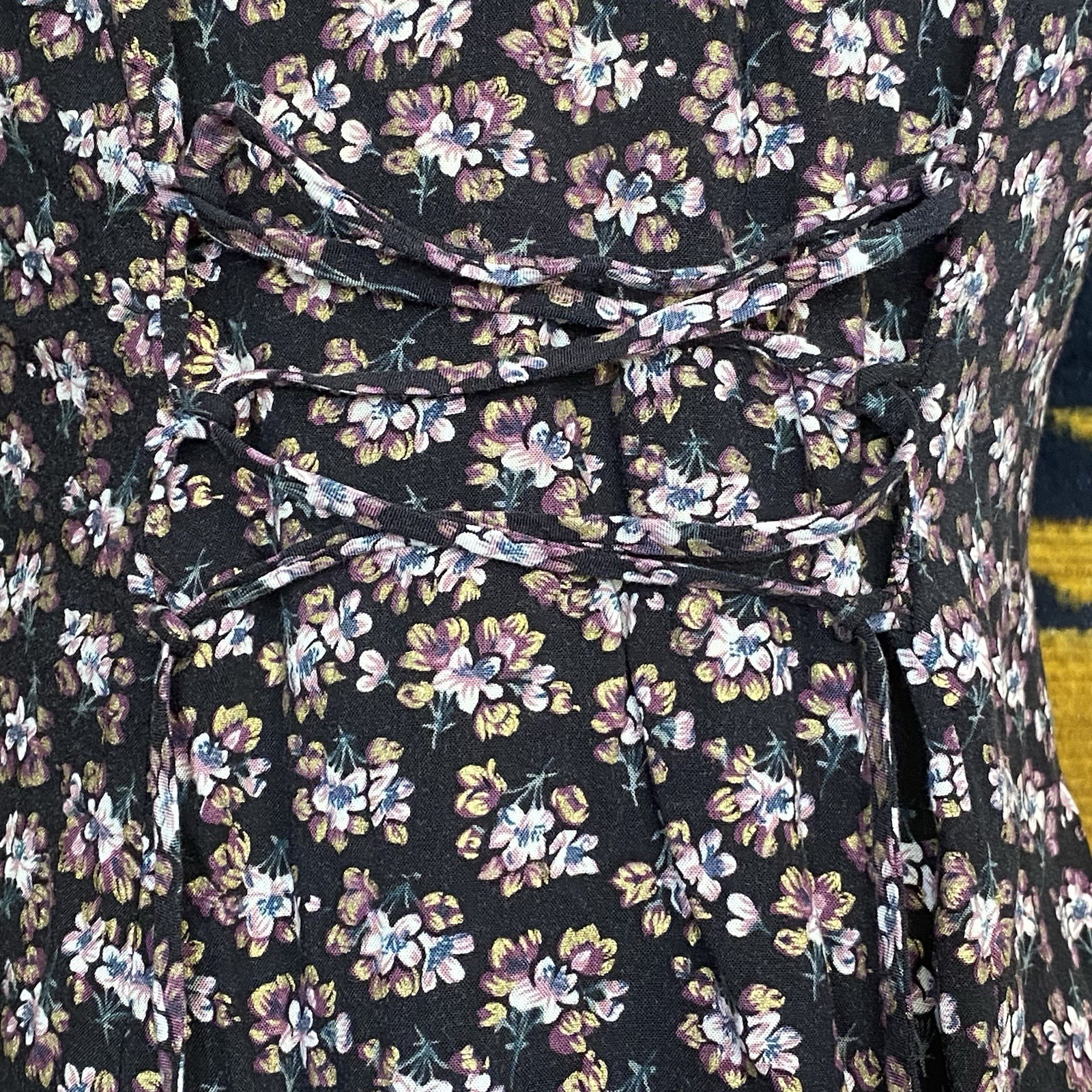 Vintage 90’s Caroline Wells Floral Midi Dress. Corset Back Tie. Rayon. Size 4.