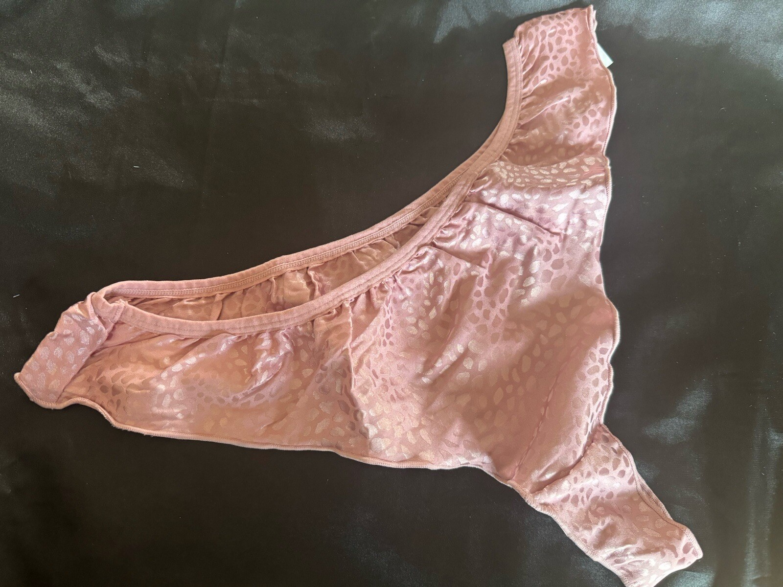 Sexy Vtg Style 1980s Satin Flutter Ruffle Rose Pink Print Thong Panties Sz XL